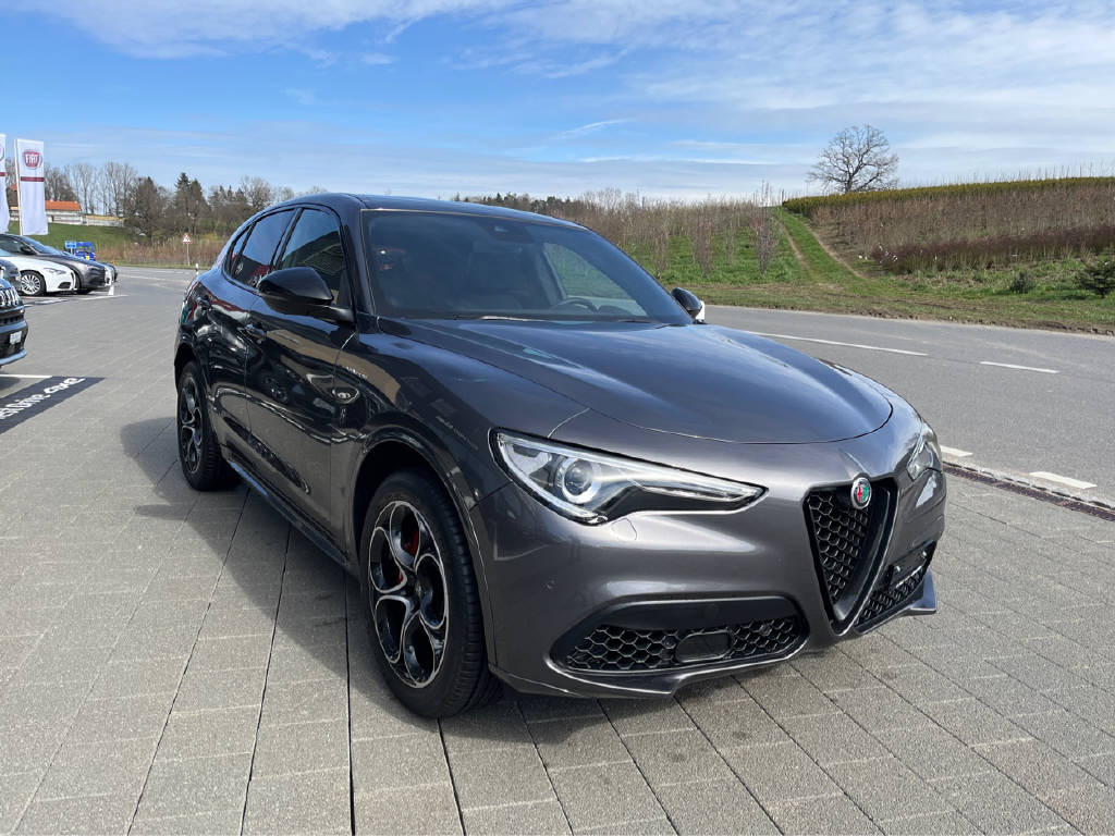 ALFA ROMEO Stelvio 2.0 Q4 280 Veloce Premium Sky-showroom-element-3