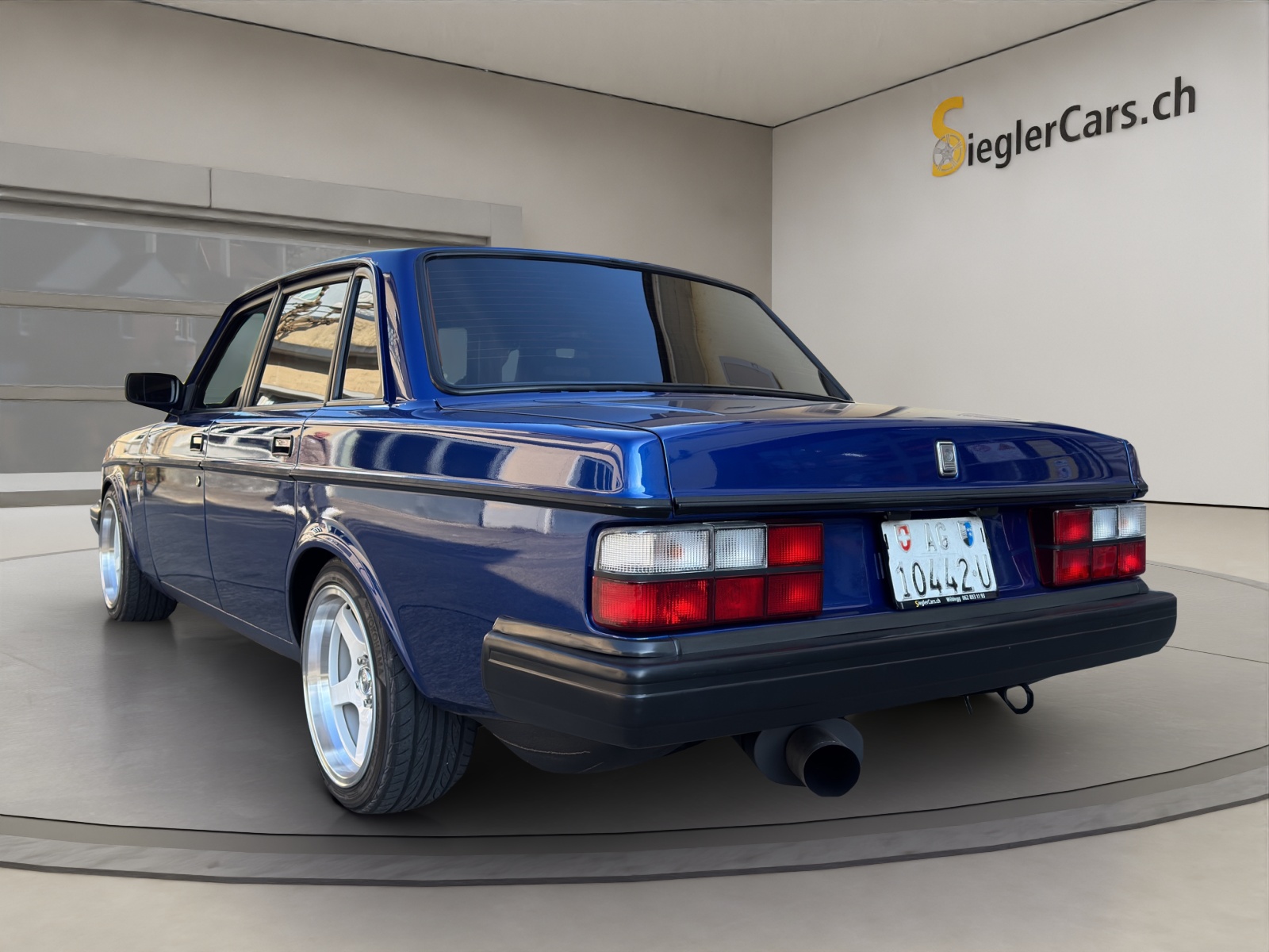 VOLVO 240 2.3-image-4