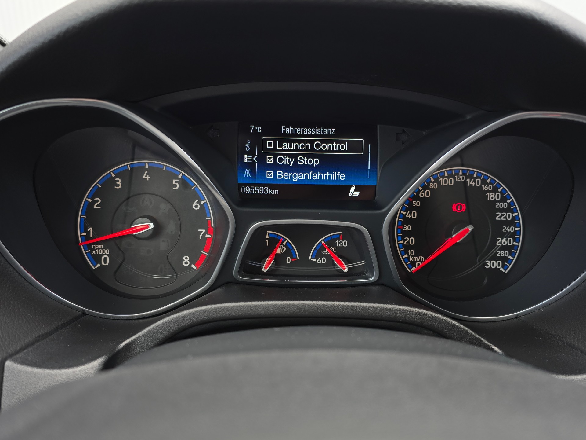 FORD Focus 2.3 EcoBoost RS AWD-image-15