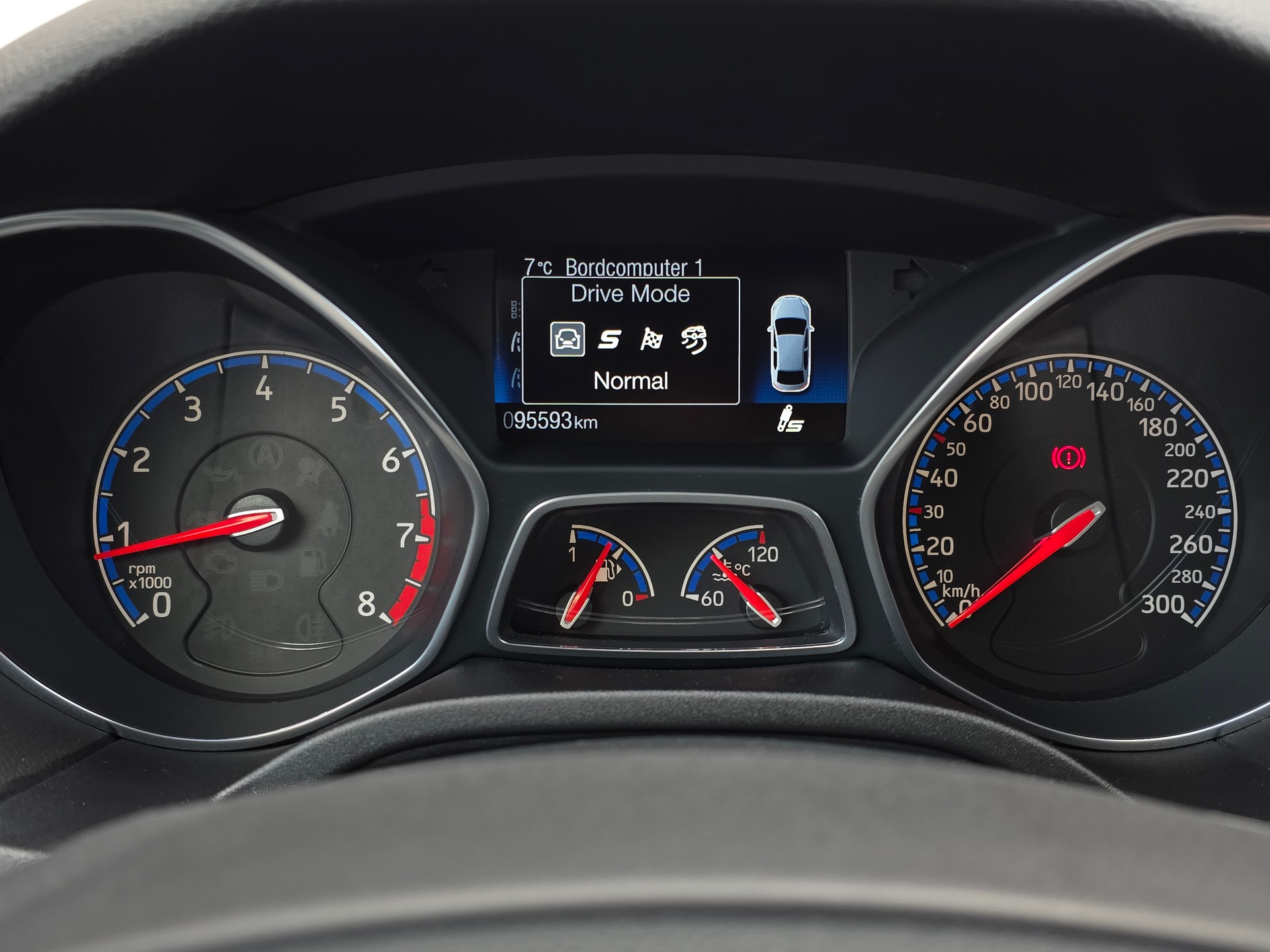 FORD Focus 2.3 EcoBoost RS AWD-image-17