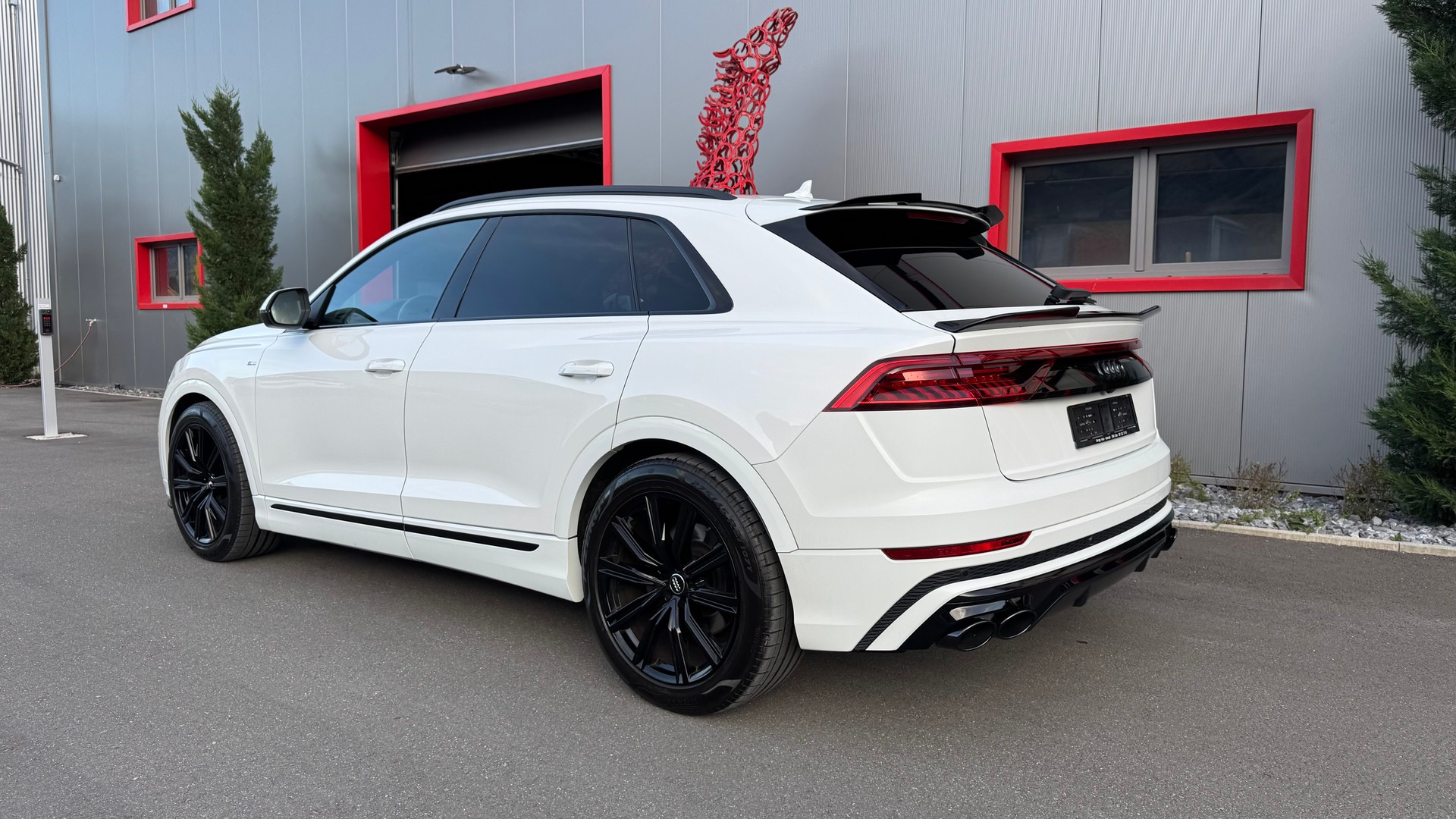 AUDI Q8 50 TDI quattro tiptronic-image-4