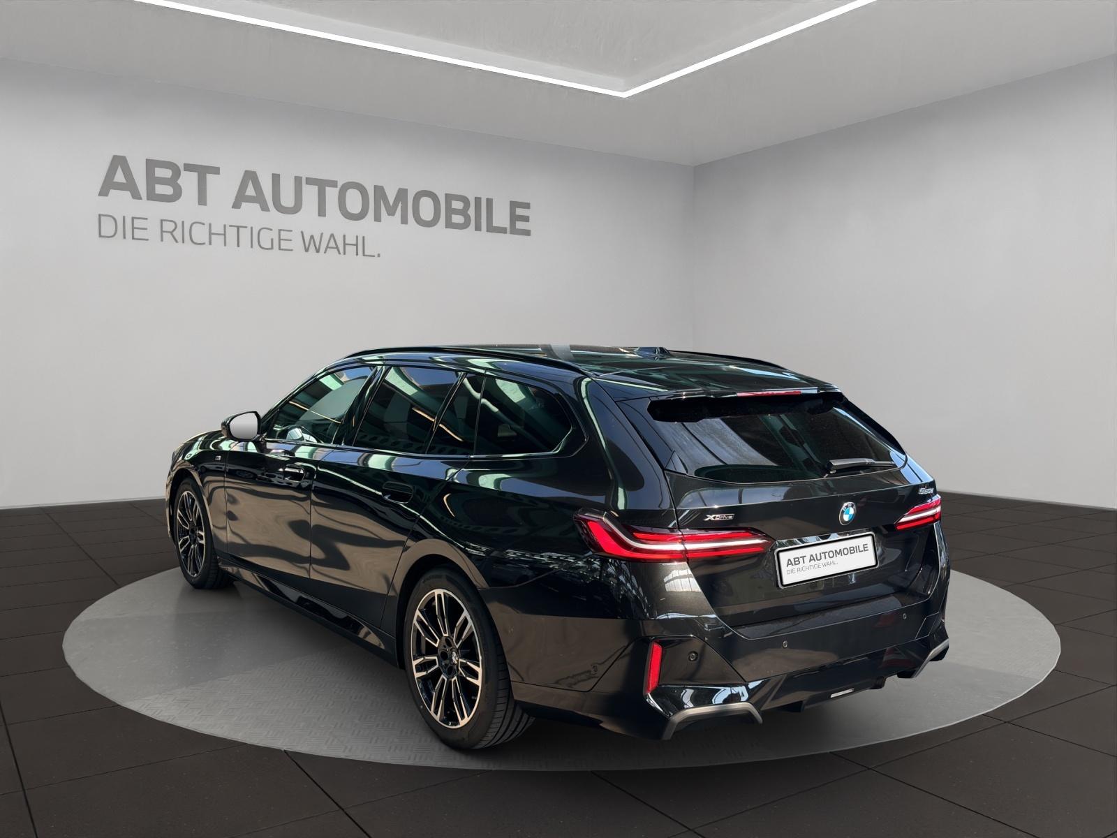 BMW 520d xDrive Touring-image-3