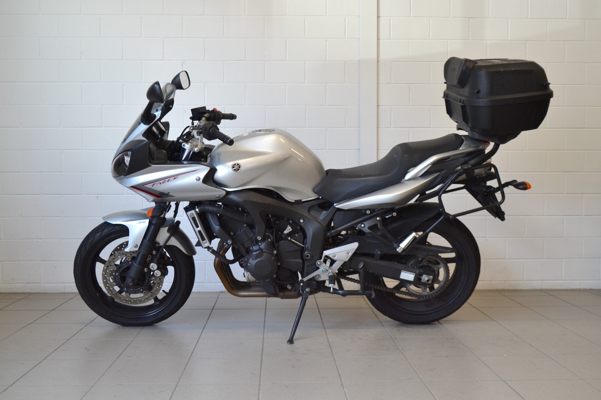 YAMAHA FZ6 Fazer S2 ABS-showroom-element-2