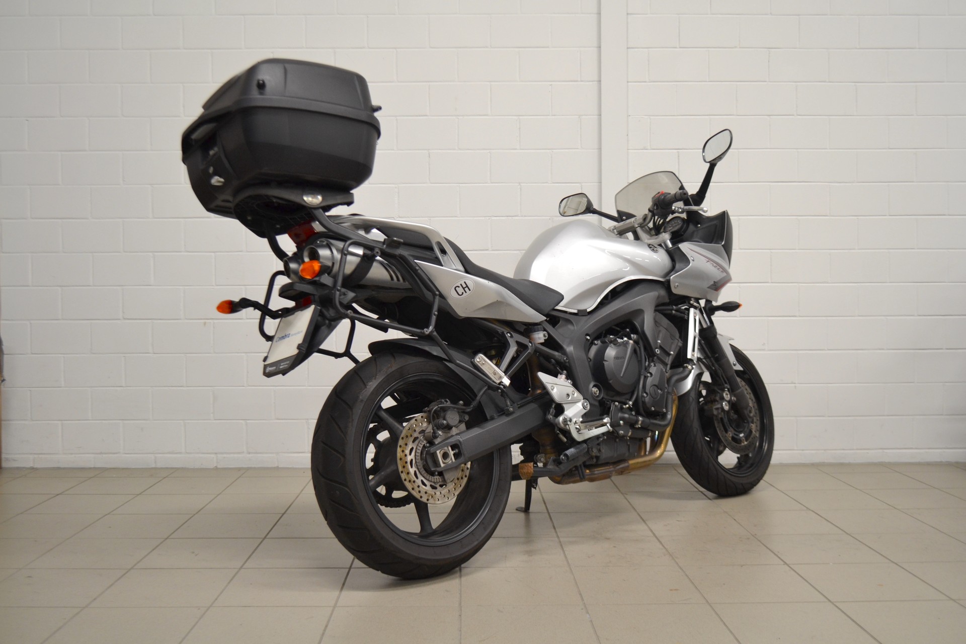 YAMAHA FZ6 Fazer S2 ABS-showroom-element-3