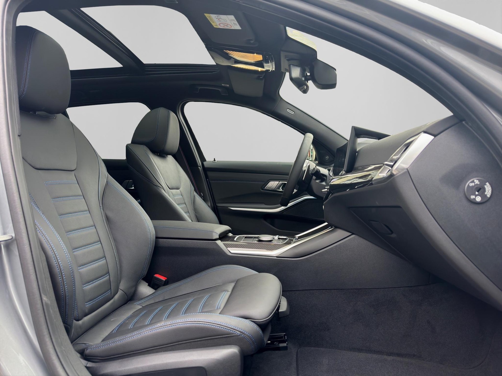 BMW 330e xDrive Touring M Sportpaket Pro-image-15