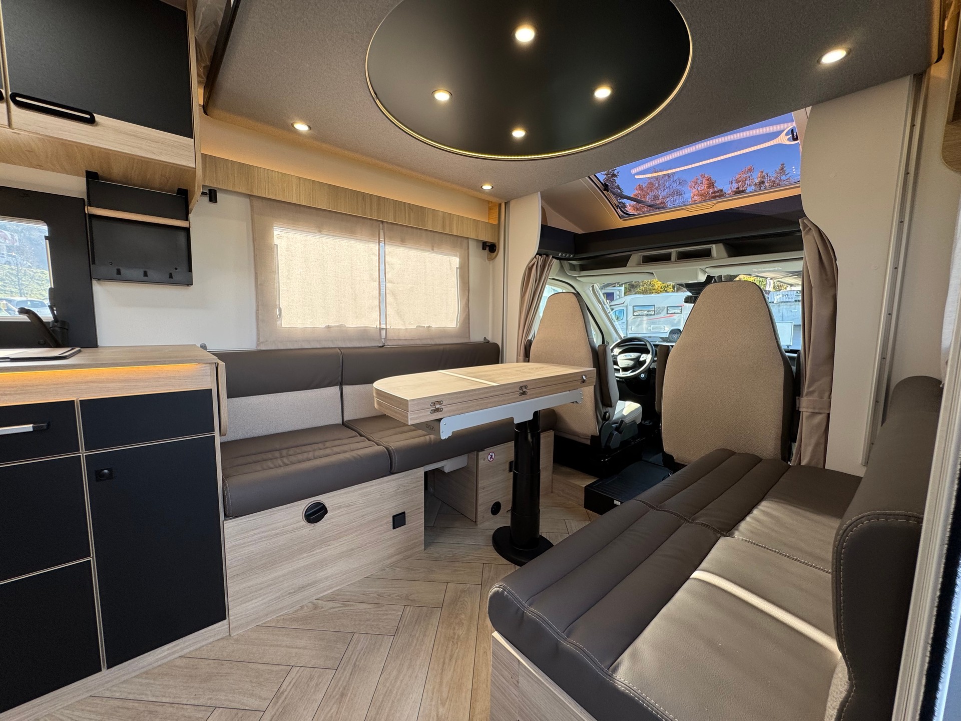 CHALLENGER 260 Graphite Edition-image-6