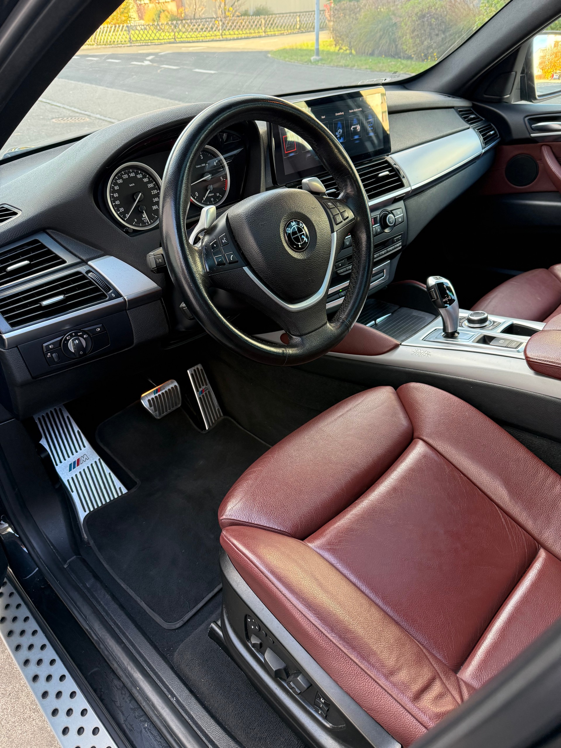 BMW BMW X6 xDrive 35d Steptronic-image-7