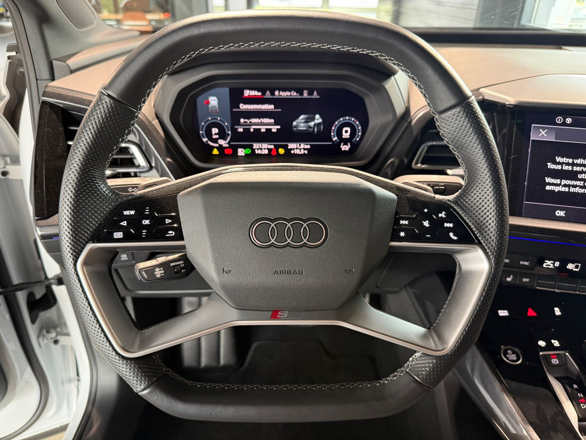 AUDI Q4 Sportback e-tron 50 quattro-image-11