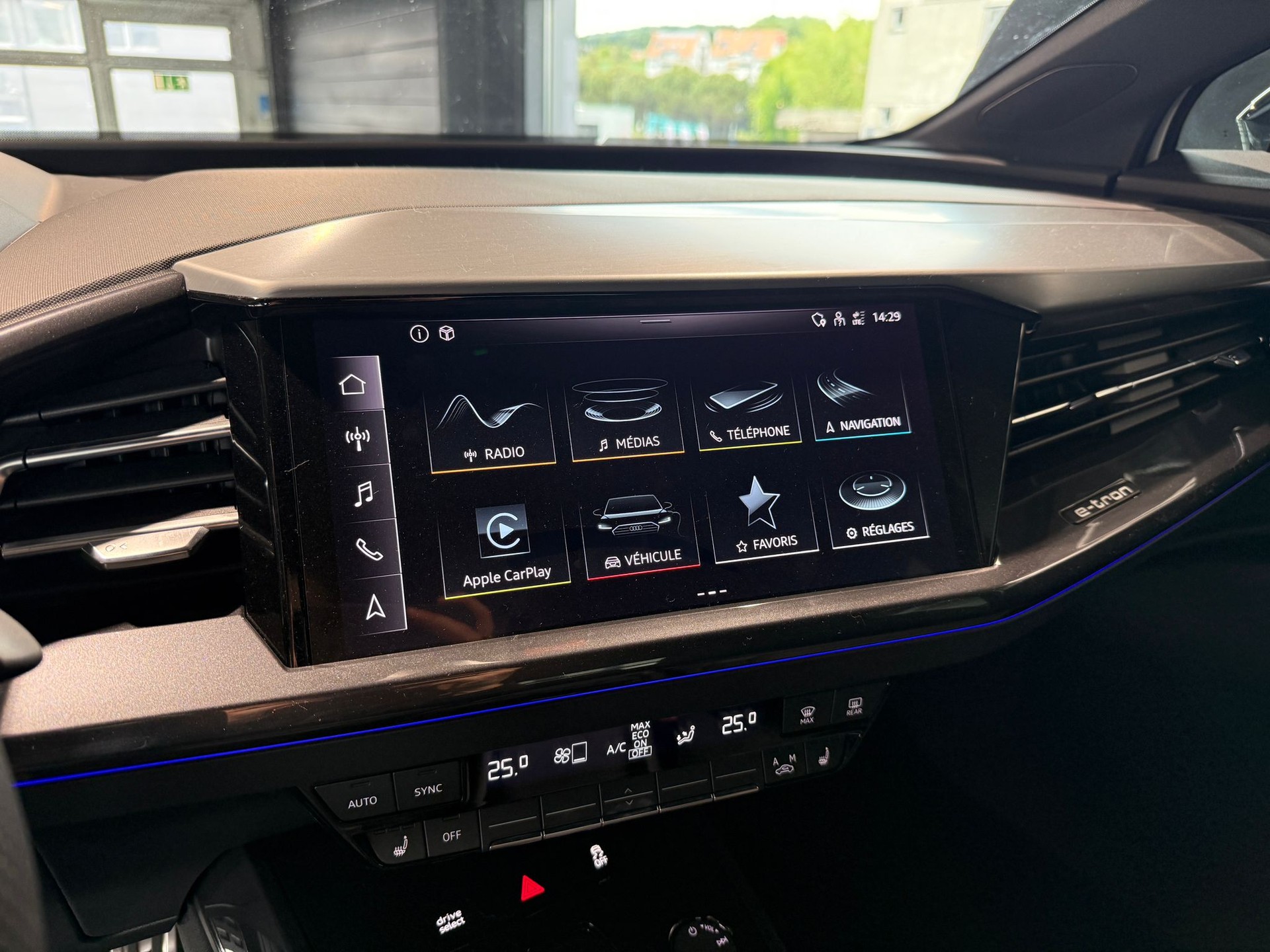 AUDI Q4 Sportback e-tron 50 quattro-image-15