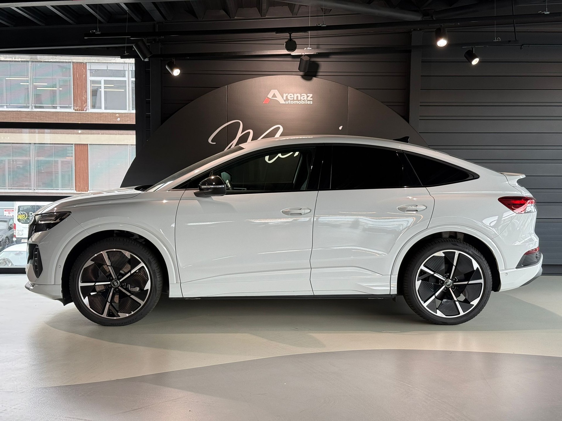 AUDI Q4 Sportback e-tron 50 quattro-image-1