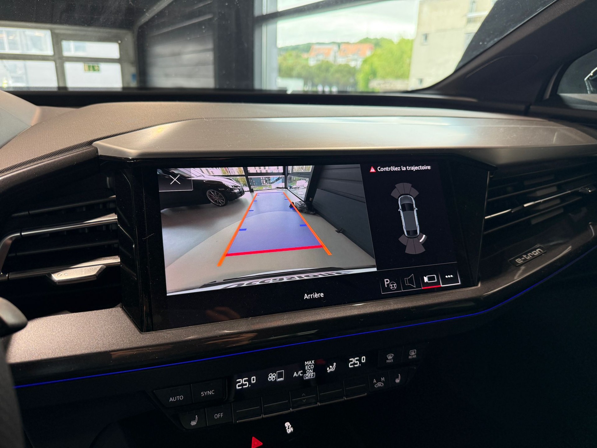 AUDI Q4 Sportback e-tron 50 quattro-image-17