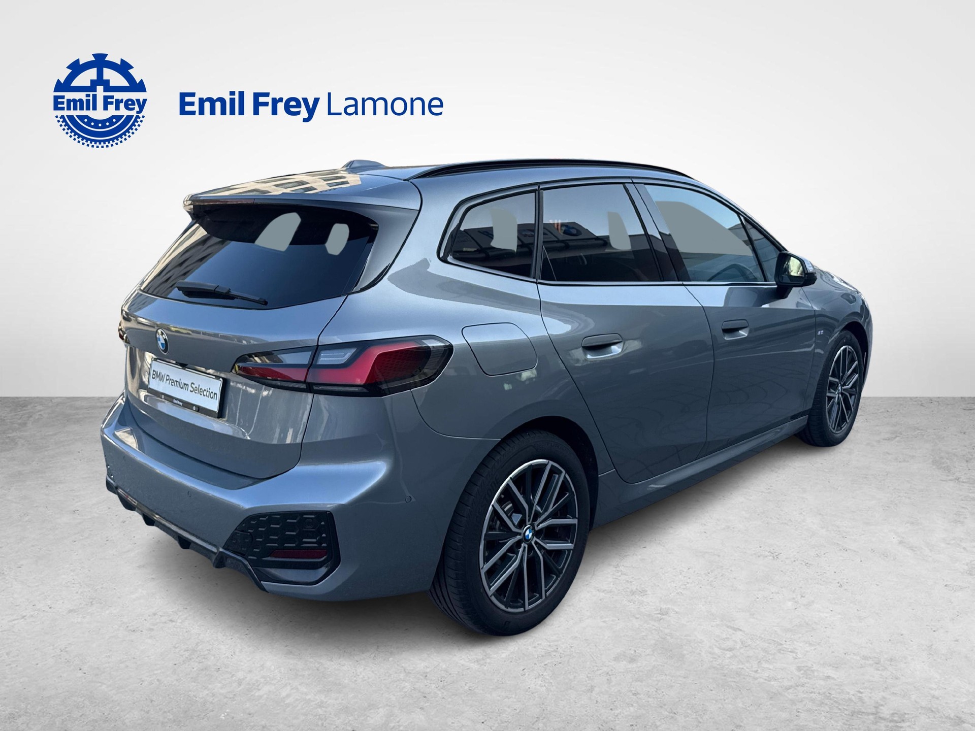 BMW 223i xDrive Active Tourer-image-5