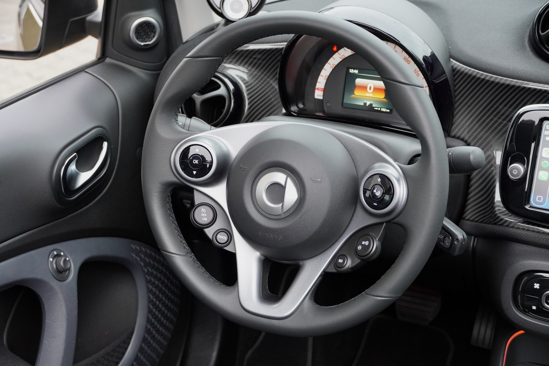SMART fortwo EQ prime (incl. battery)-image-16