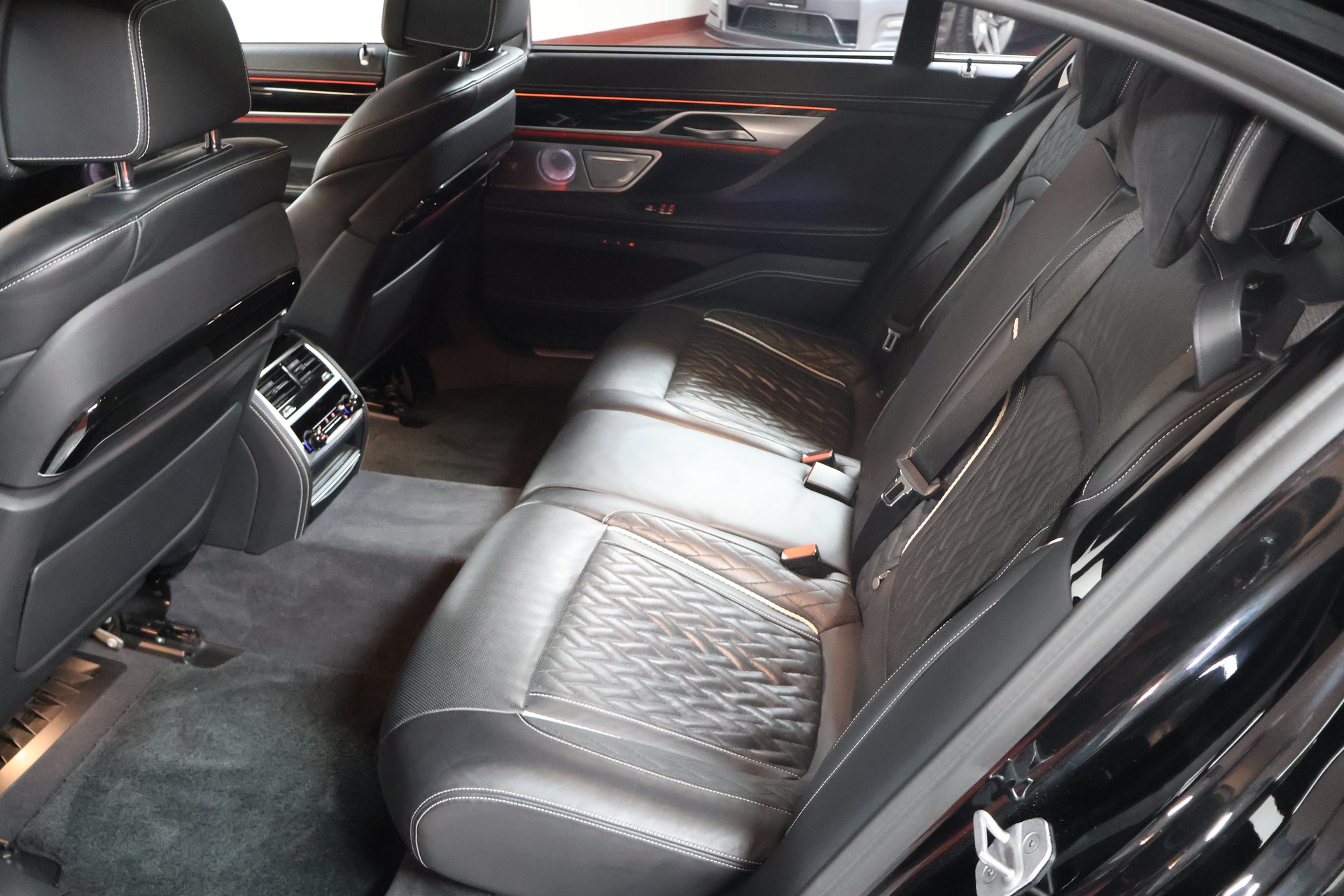 BMW 750Li xDrive M Sport Steptronic-image-20