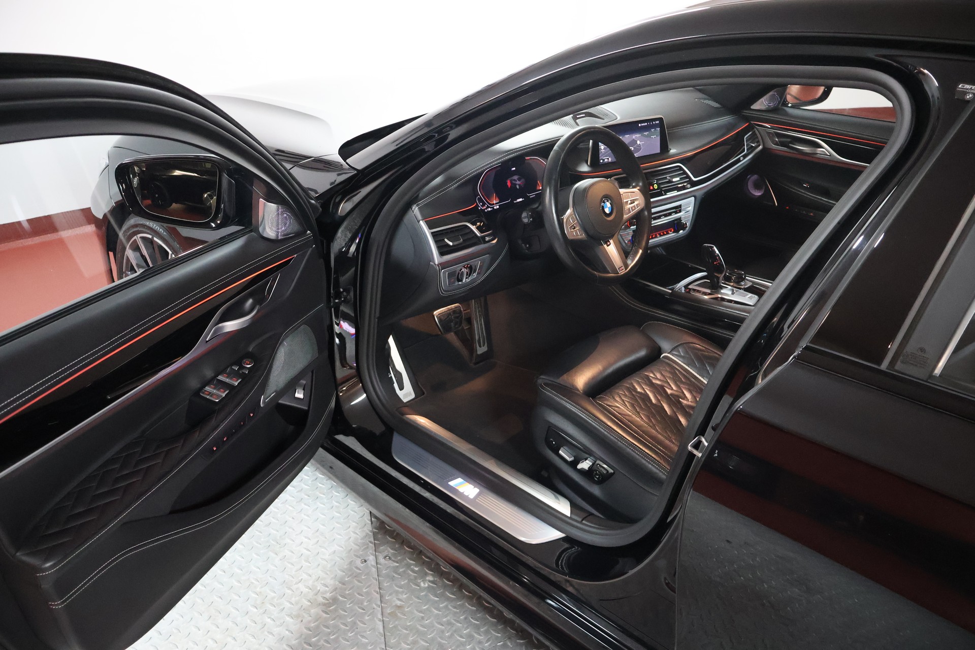 BMW 750Li xDrive M Sport Steptronic-image-5