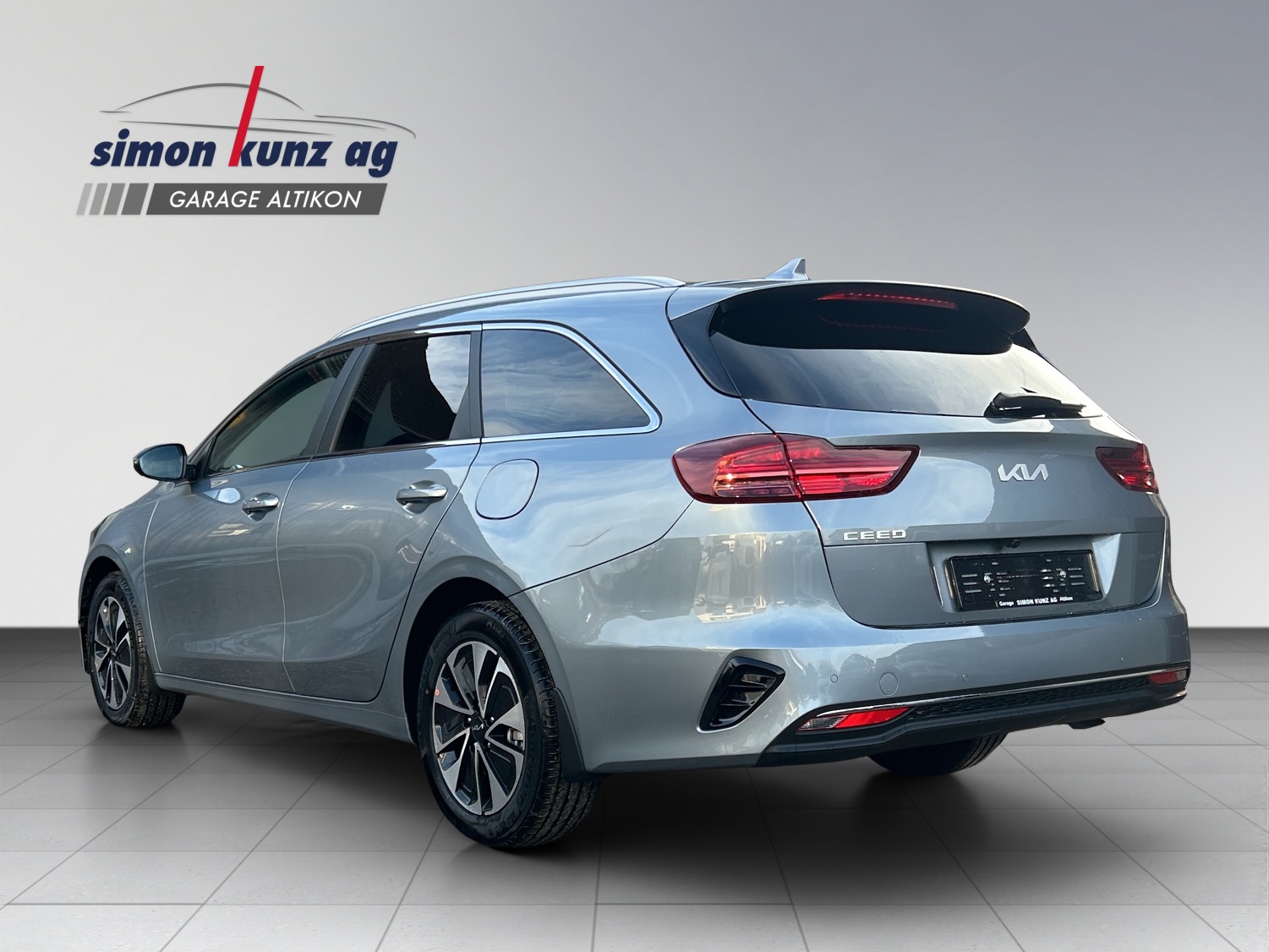 KIA Ceed SW 1.5 T-GDi Power-image-3