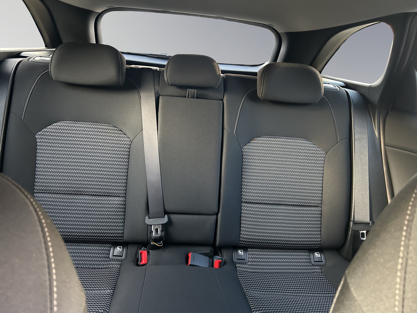 KIA Ceed SW 1.5 T-GDi Power-image-11