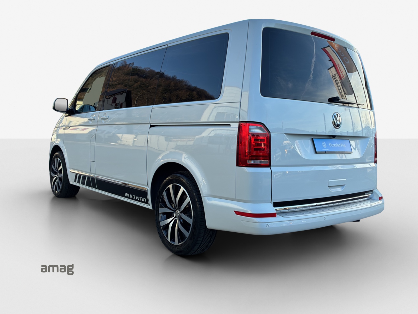 VW T6 Multivan 2.0 Bi-TDI Business 4Motion DSG-image-2