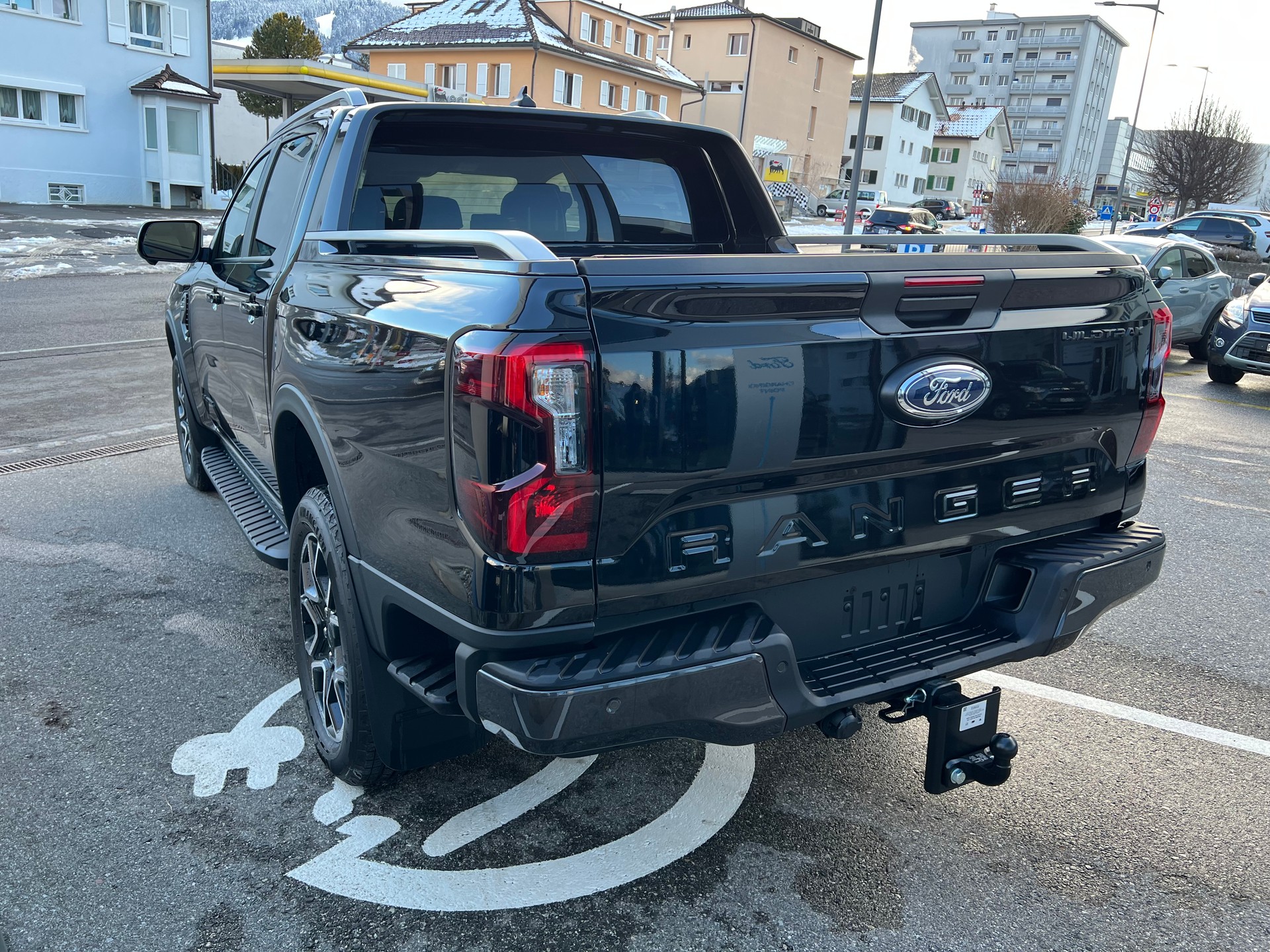 FORD Ranger Wildtrak 2.0 Eco Blue e-4WD Automat-image-2