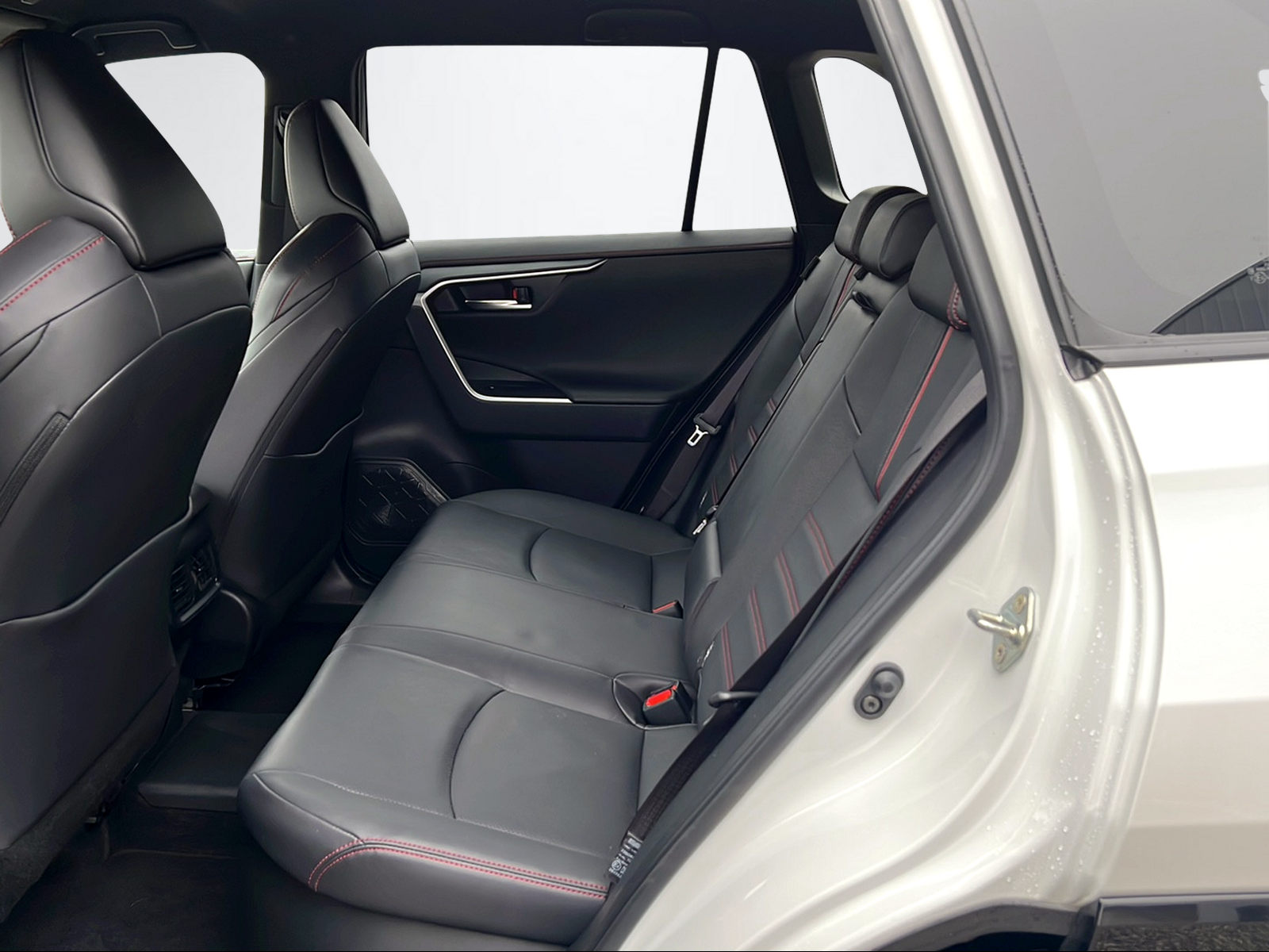 TOYOTA RAV-4 2.5 Plug-In-Hybrid Platinum-image-10