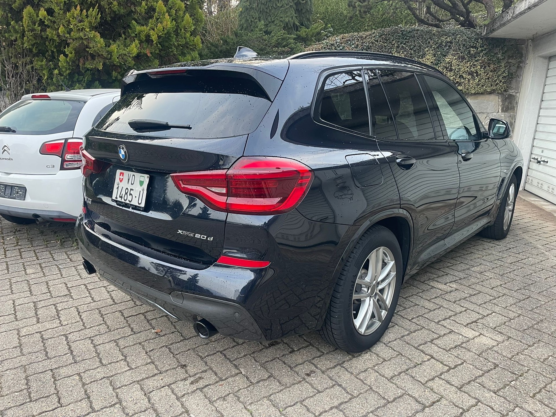 BMW X3 xDrive 48V 20d Individual M Sport Steptronic-image-4