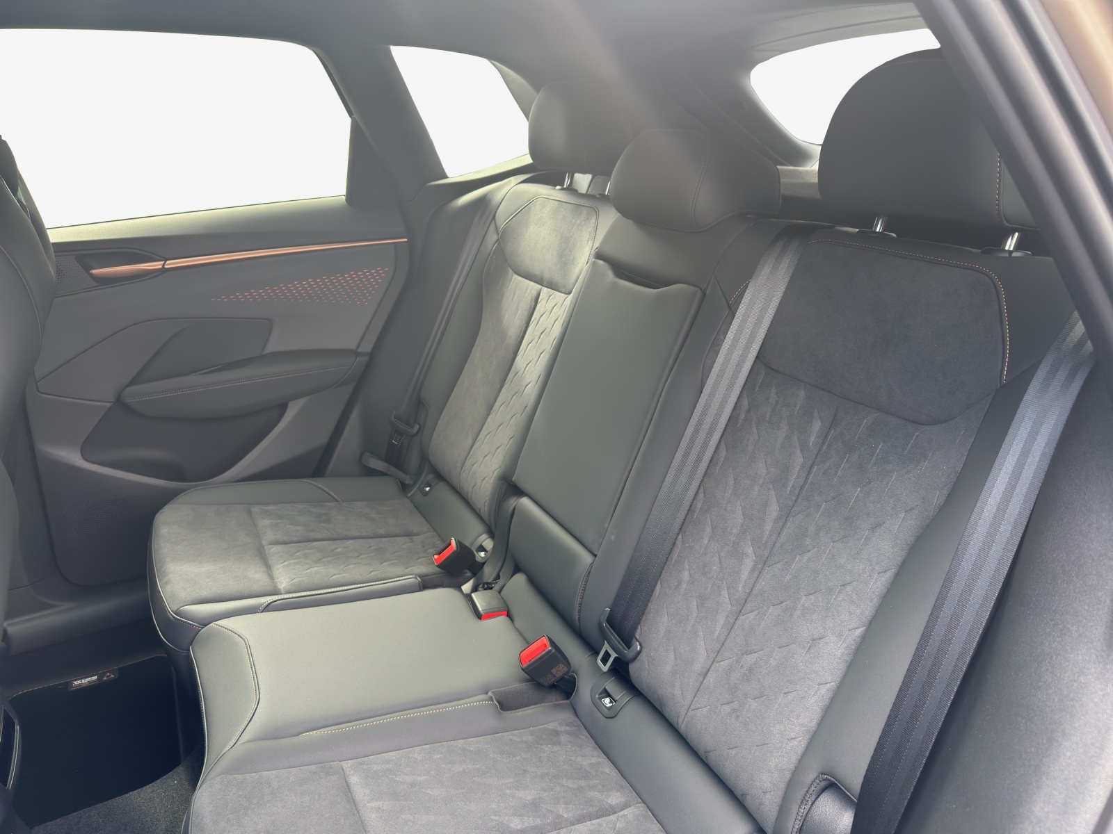 CUPRA Terramar 1.5 eHybrid Prime Edition VZ DSG-image-11