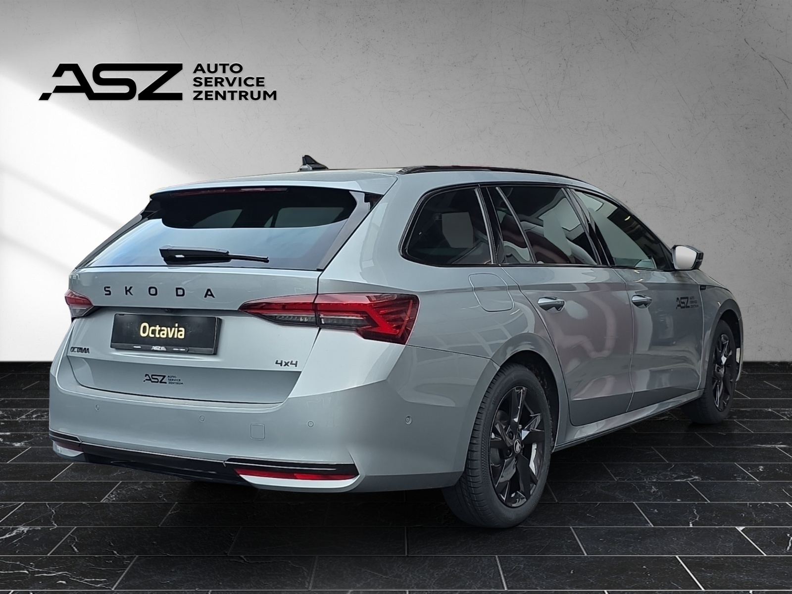 SKODA Octavia Combi 2.0 TSI Dynamic 4x4 DSG-image-2