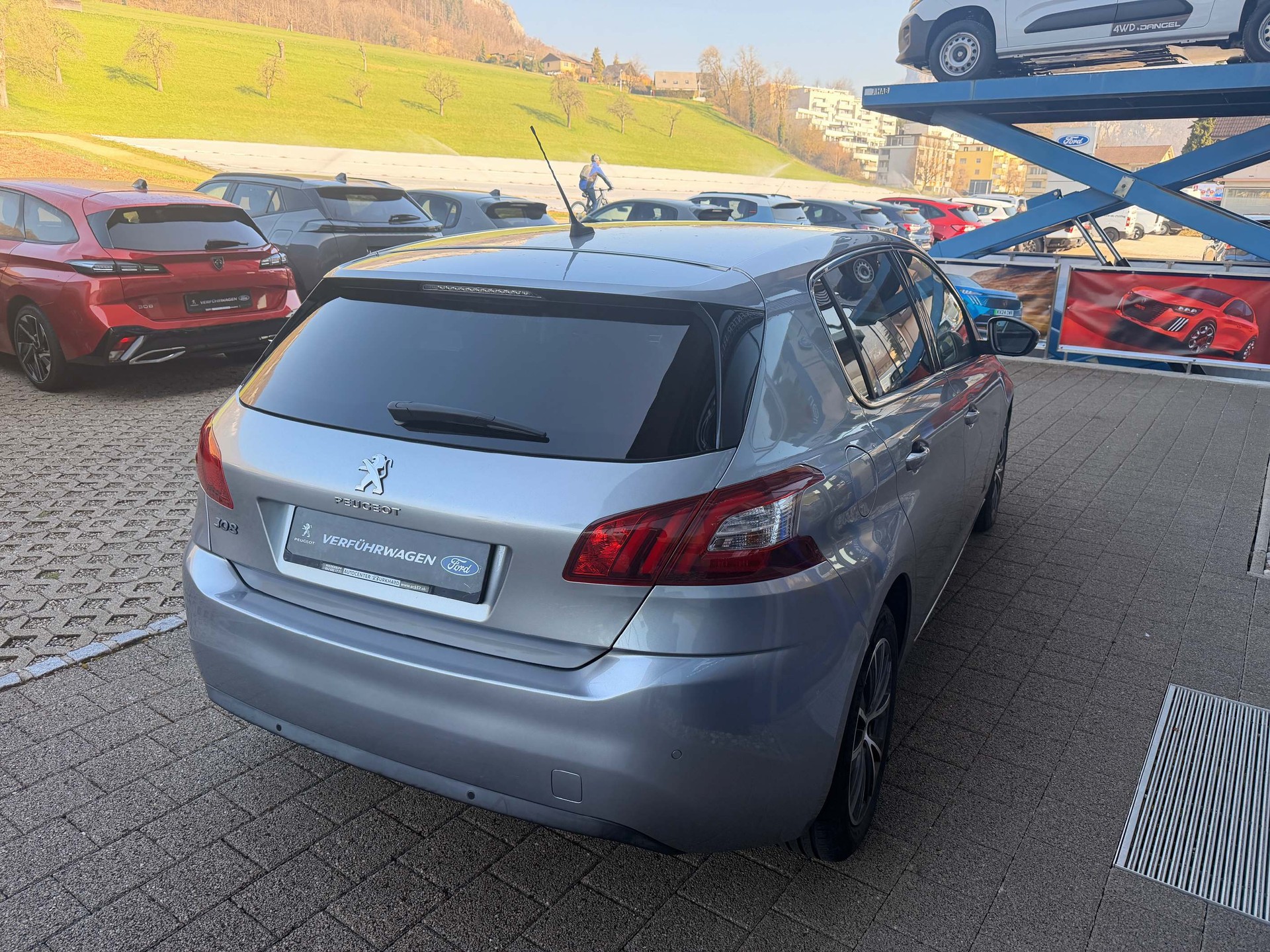 PEUGEOT 308 1.6 BlueHDi Style, DPF, Zahnriemen neu-image-4