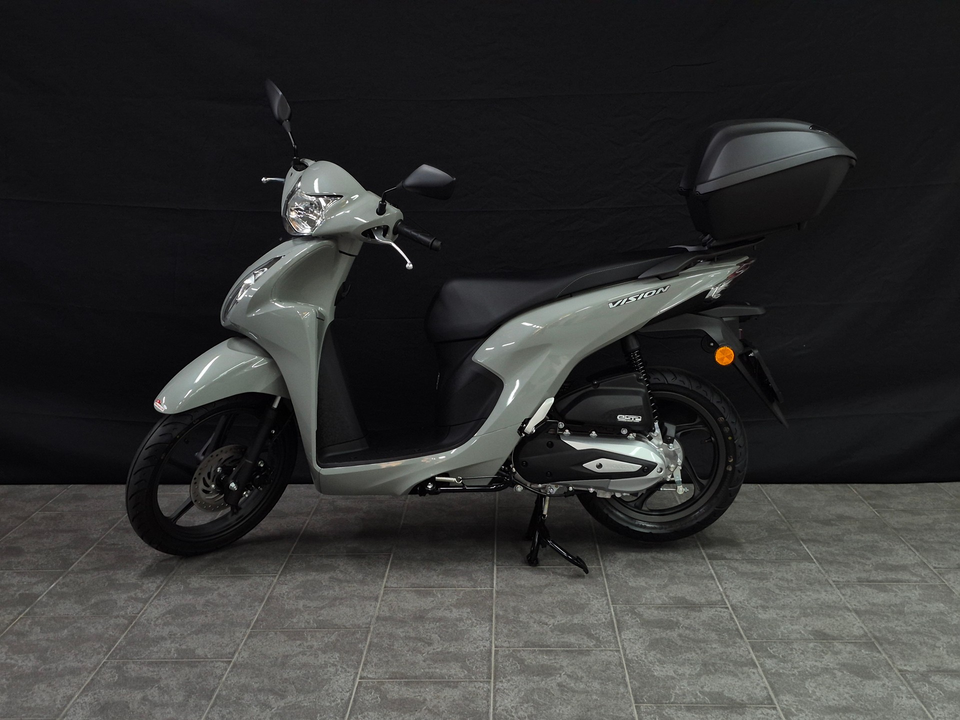 HONDA NSC Vision 110-showroom-element-2
