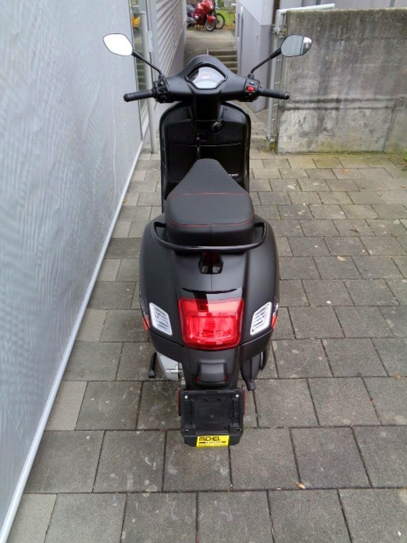 PIAGGIO VESPA GTS SUPER SPORT 310 E5-image-4