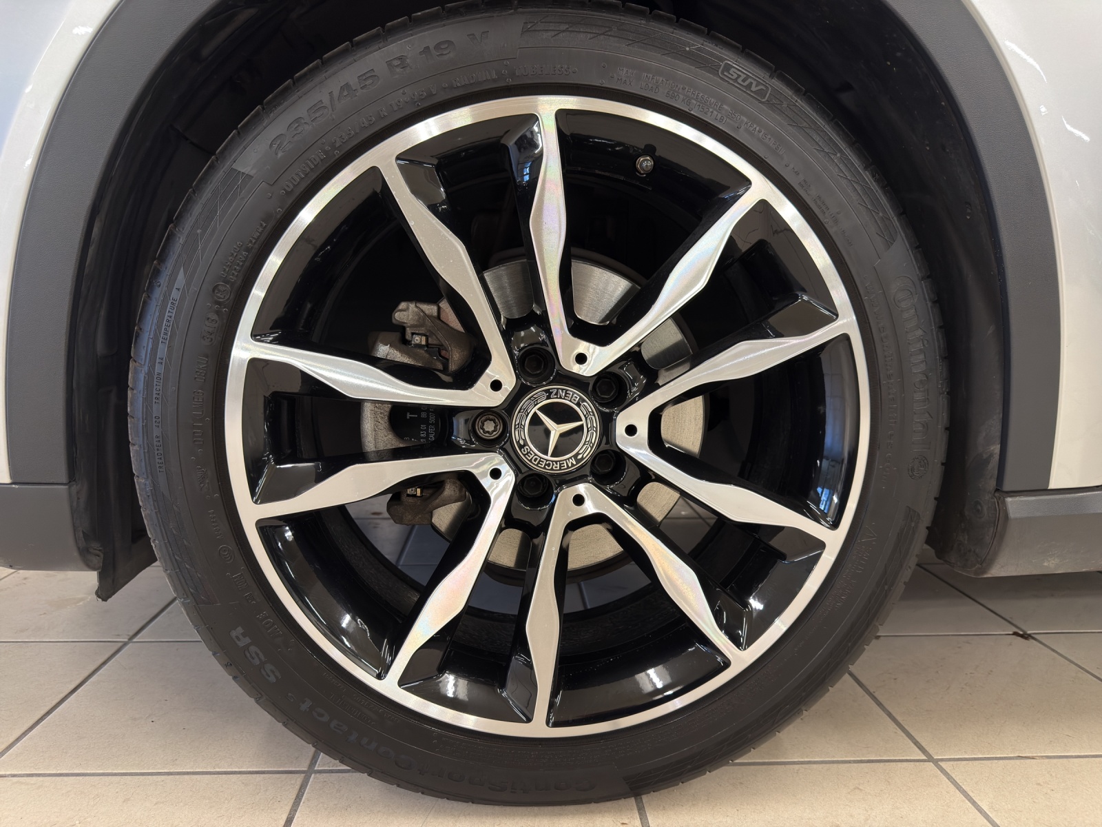 MERCEDES-BENZ GLA 200 Night Star-image-18