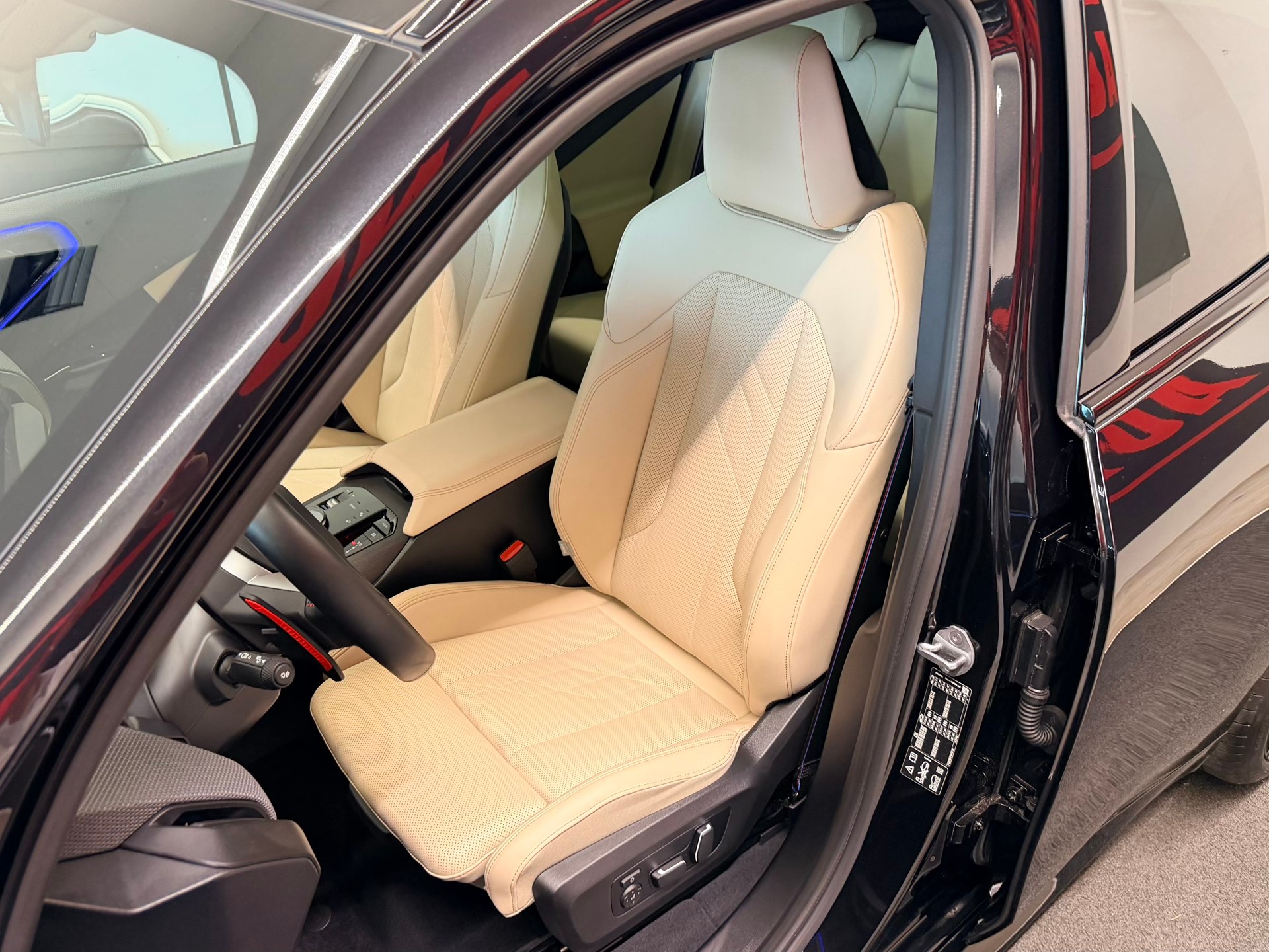 BMW X3 xDrive M50 48V M Sport Pro-image-16