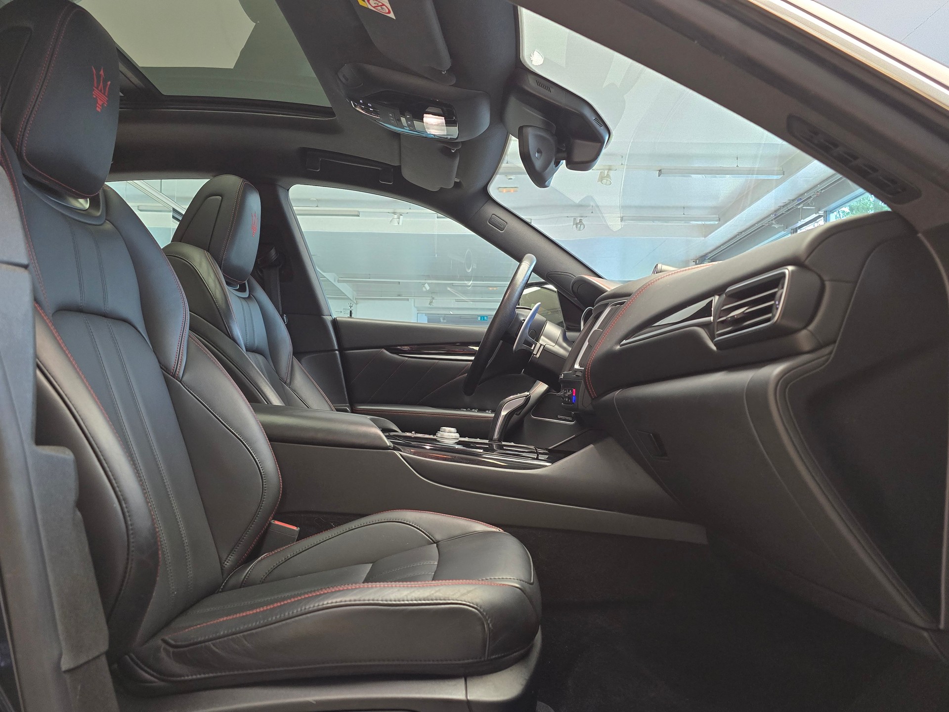 MASERATI Levante S 3.0V6 GranSport Automatica-image-11