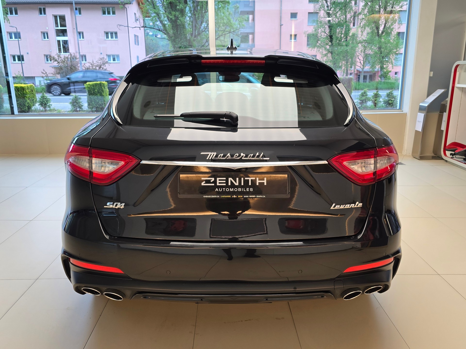 MASERATI Levante S 3.0V6 GranSport Automatica-image-5