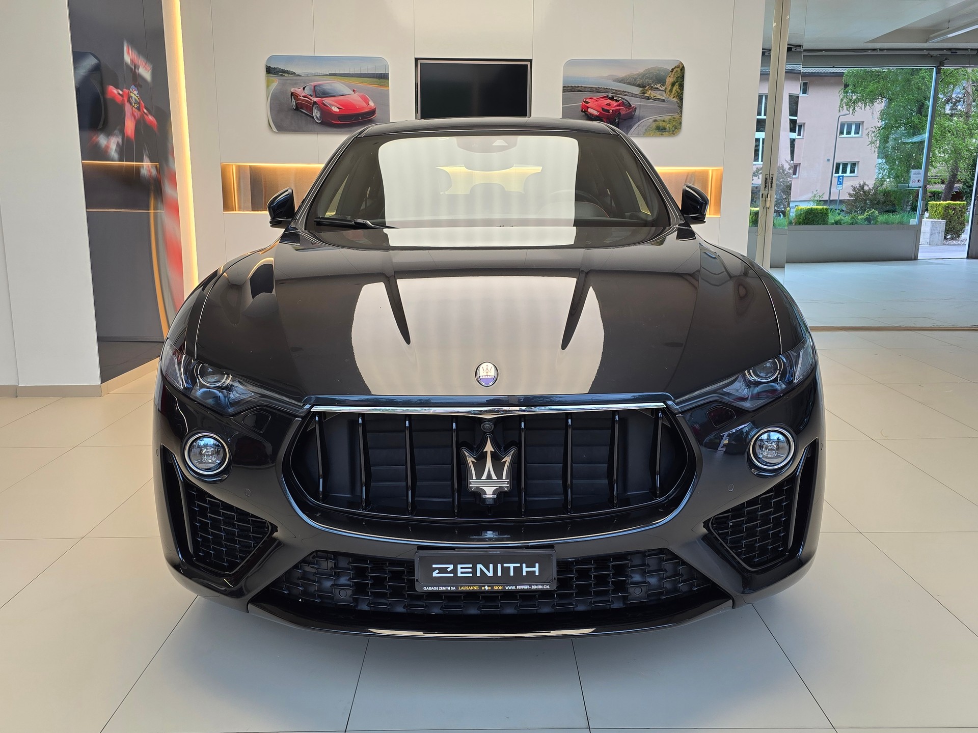 MASERATI Levante S 3.0V6 GranSport Automatica-image-1