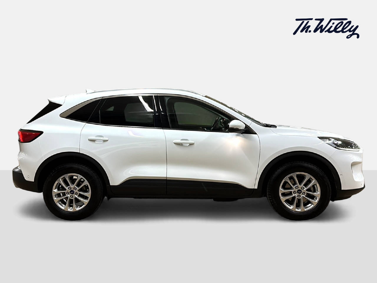 FORD Kuga 2.5 Plug-in Hybrid Titanium-image-5
