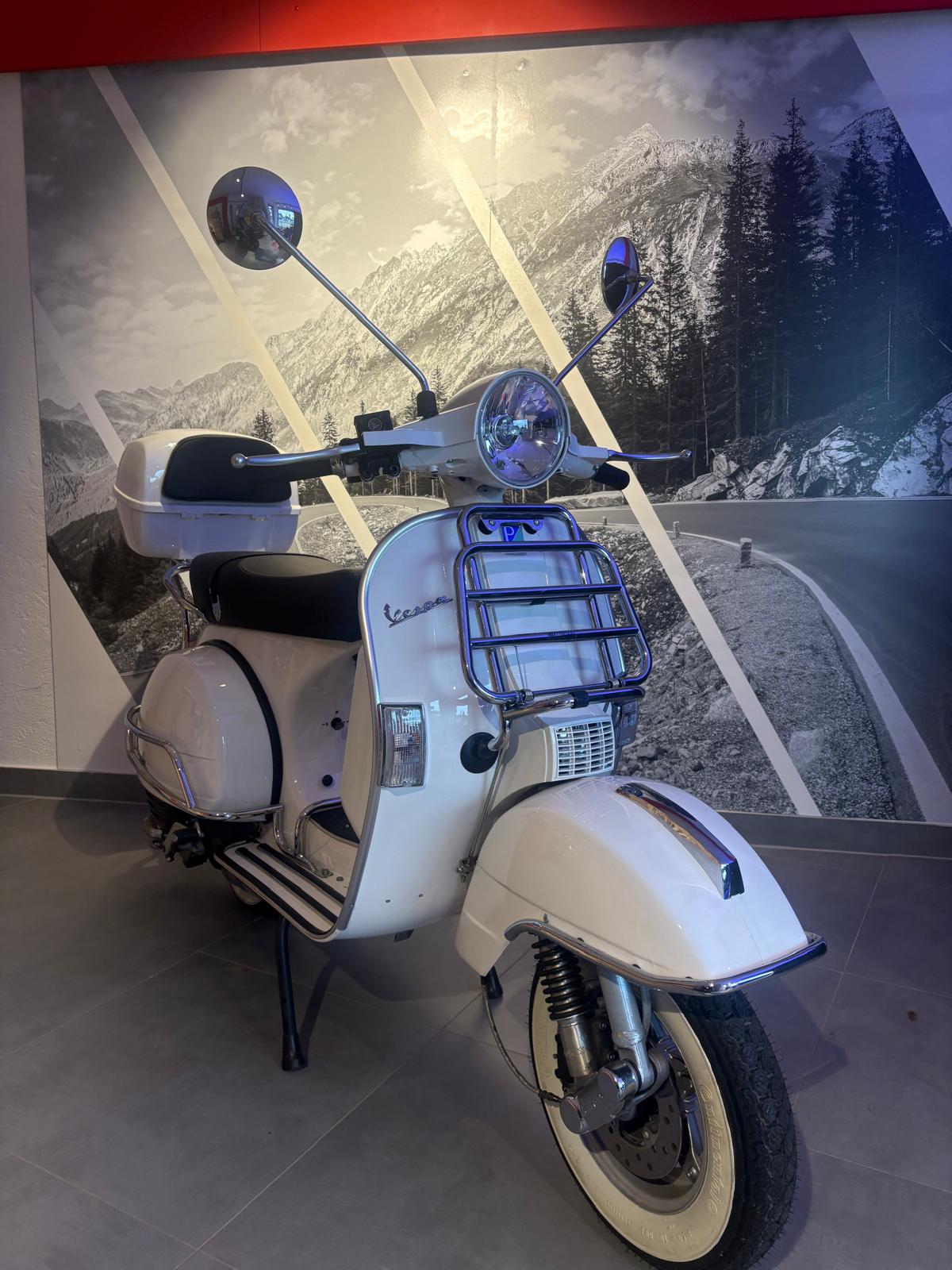PIAGGIO Vespa PX 125