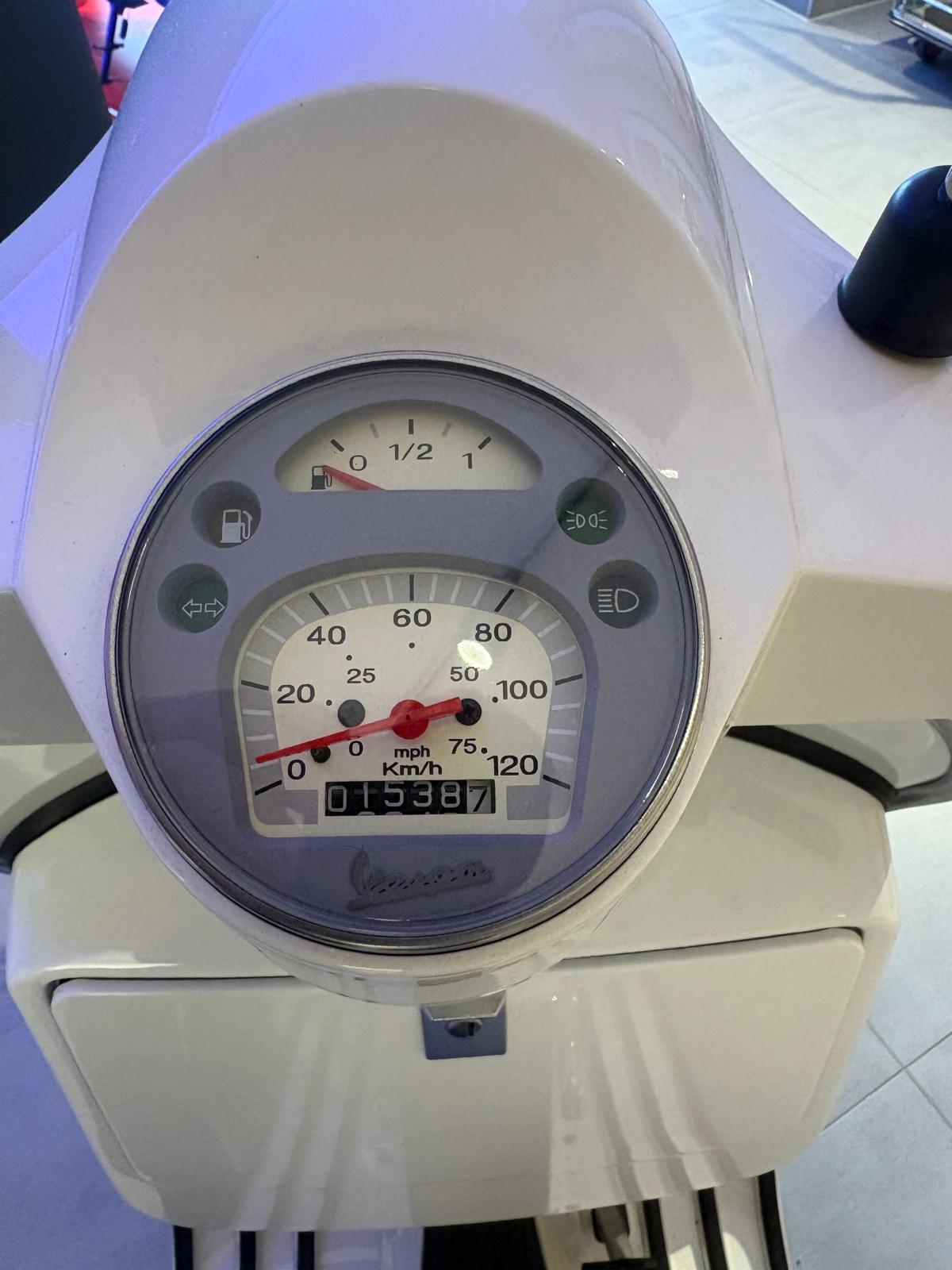 PIAGGIO Vespa PX 125-image-1