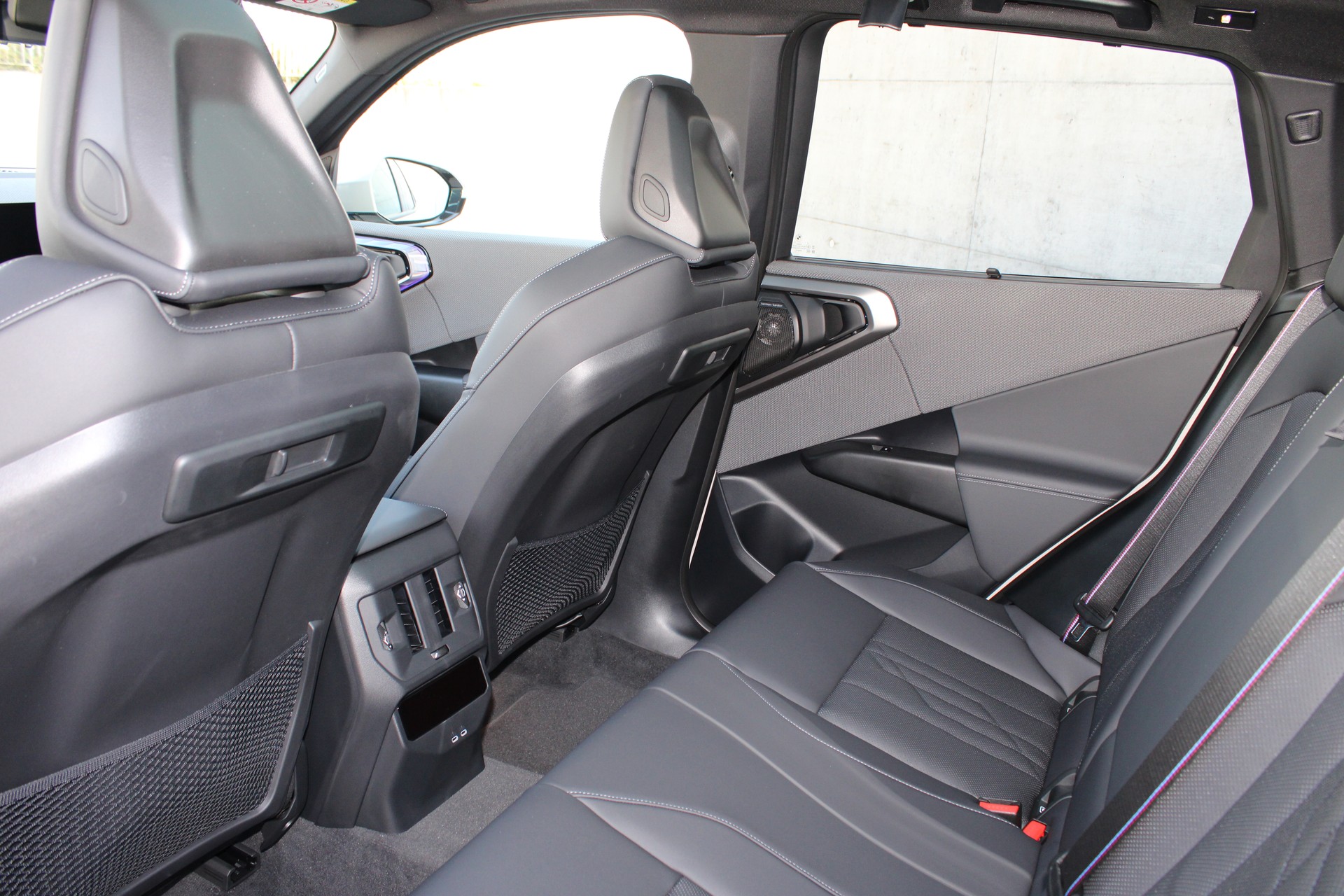 BMW X3 xDrive 48V 40d M Sport-image-15