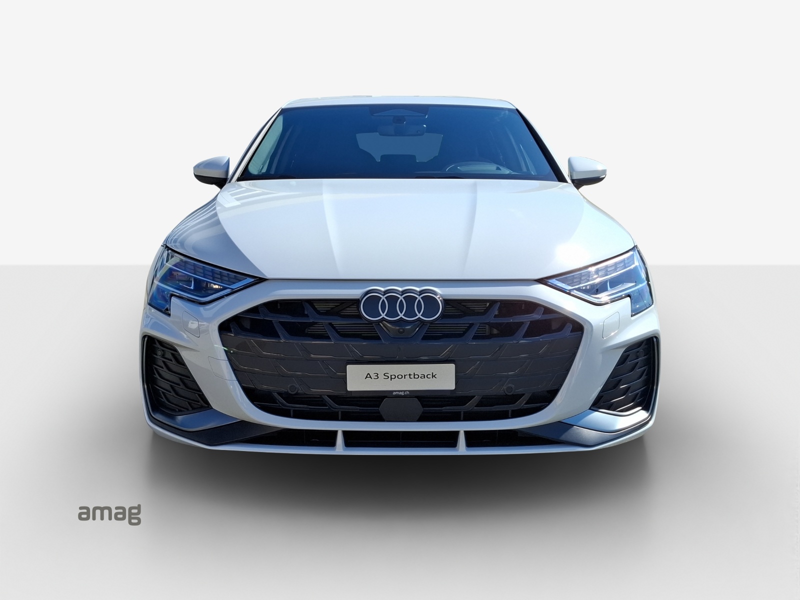 AUDI A3 Sportback TFSI 110 kW S line Attraction S tronic-image-6