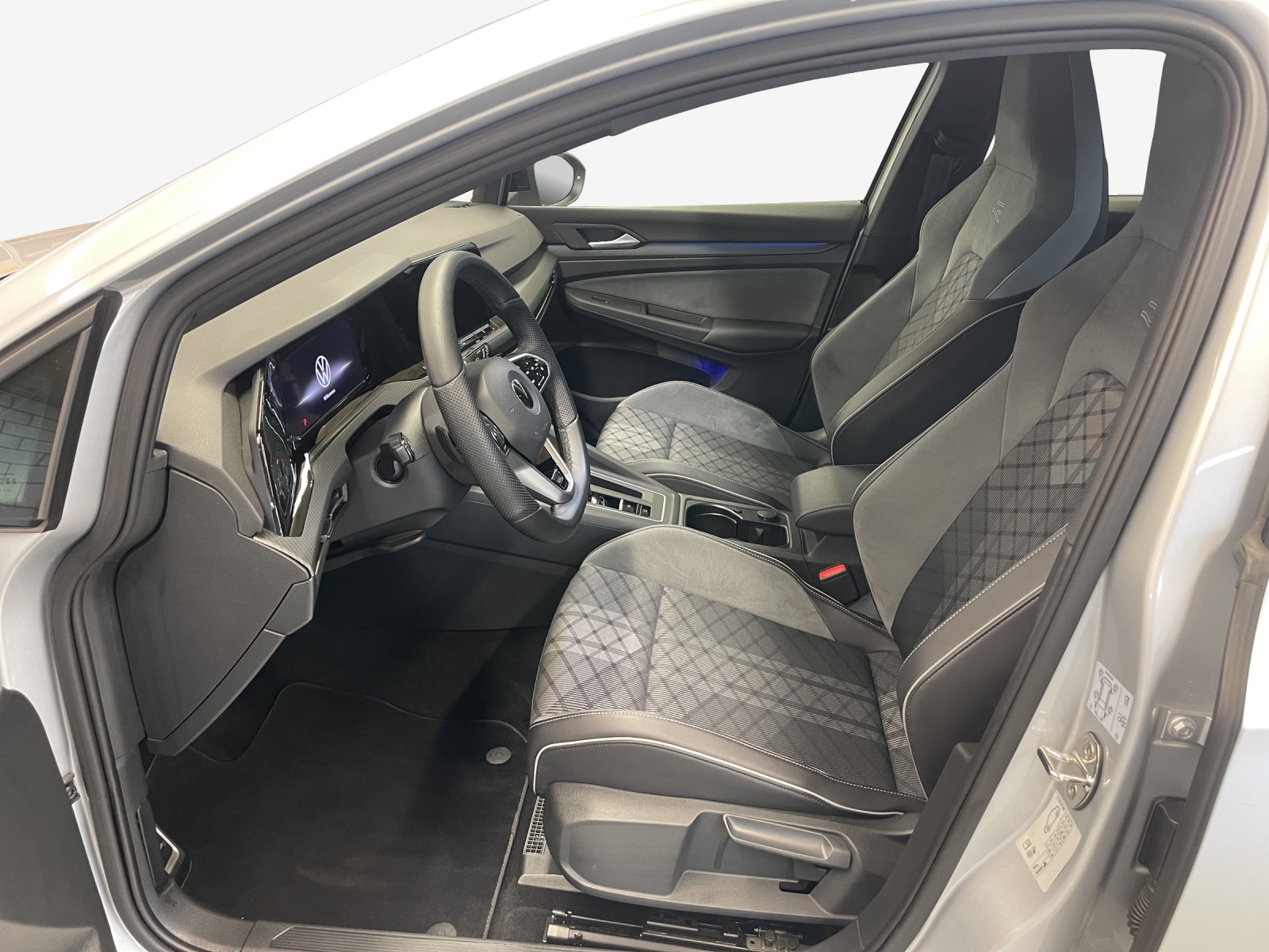 VW Golf 1.5 eTSI mHEV ACT R-Line DSG-image-7