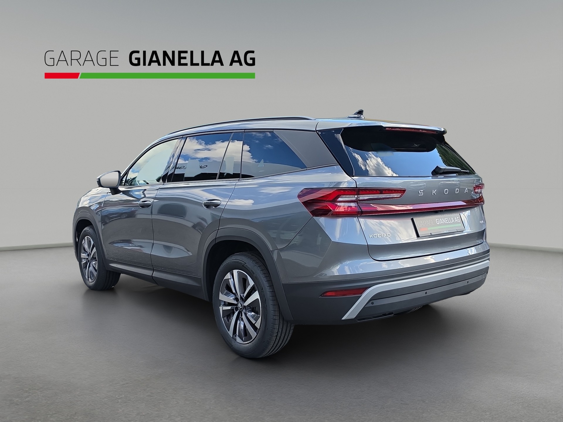 SKODA Kodiaq 2.0 TSI Dynamic 4x4-image-2
