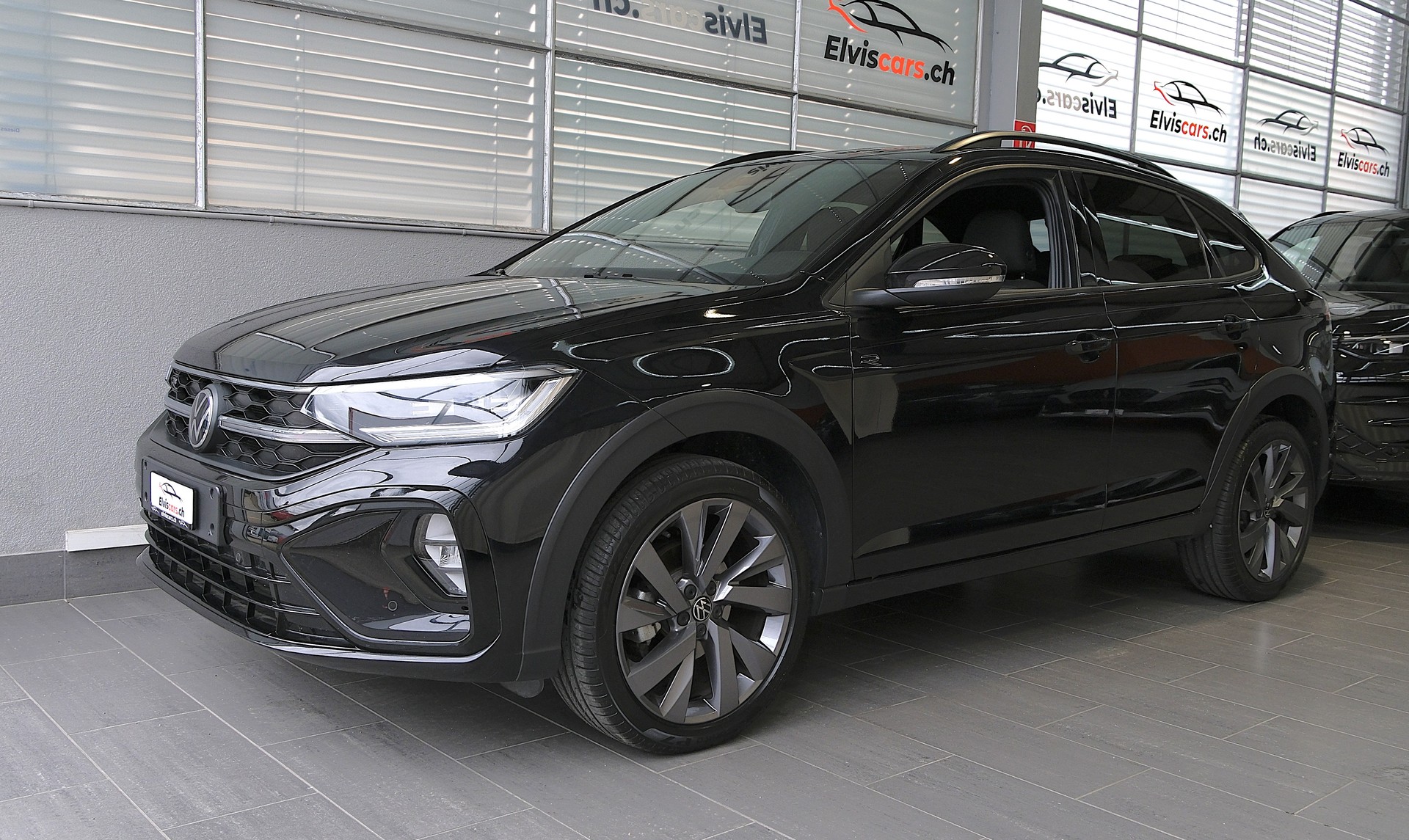 VW Taigo 1.0 TSI R-Line DSG-image-8