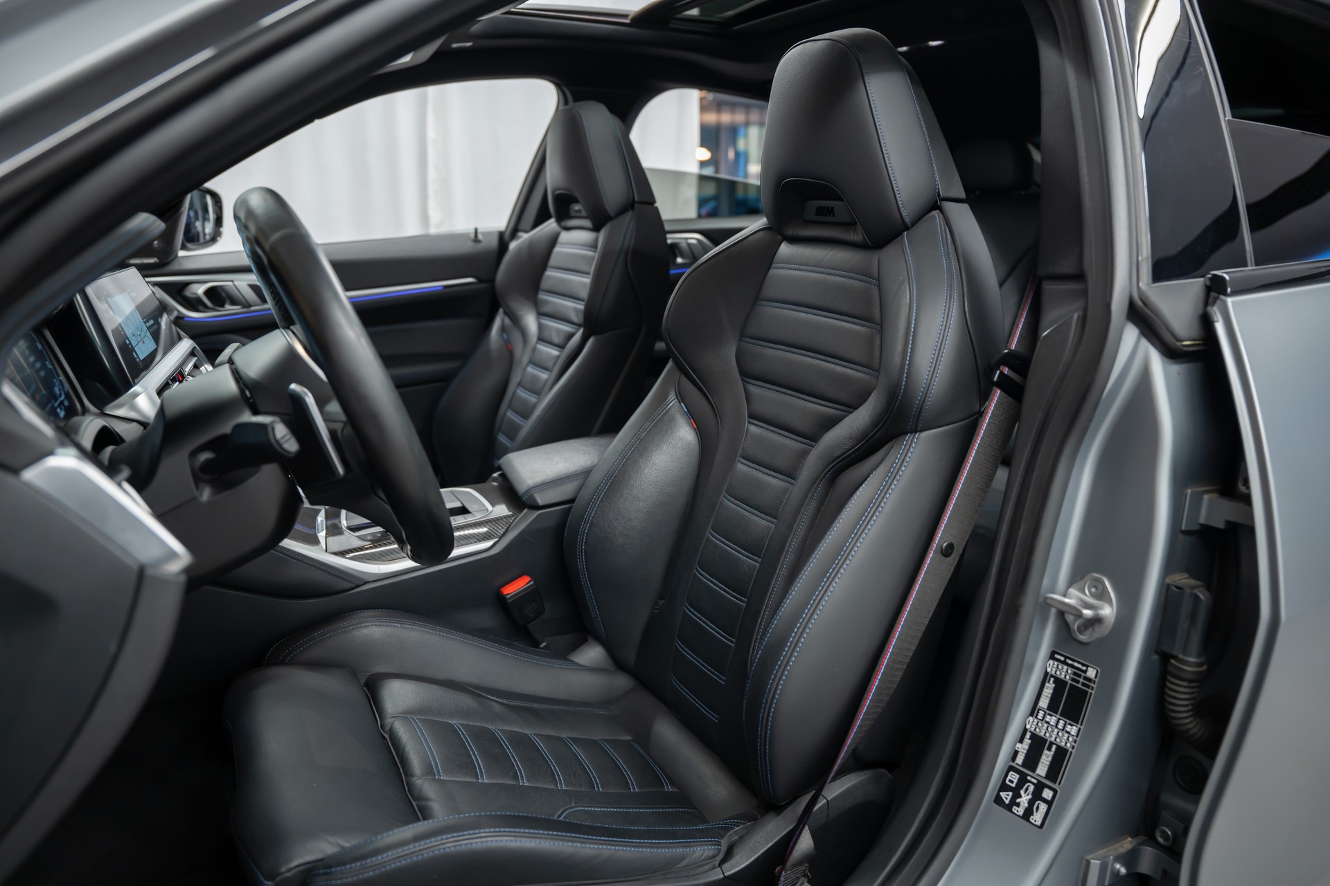 BMW M440i xDrive 48V Gran Coupé M Sport PRO Steptronic *Performance-Sitze*Laser*Panorama*Head-Up*-image-14