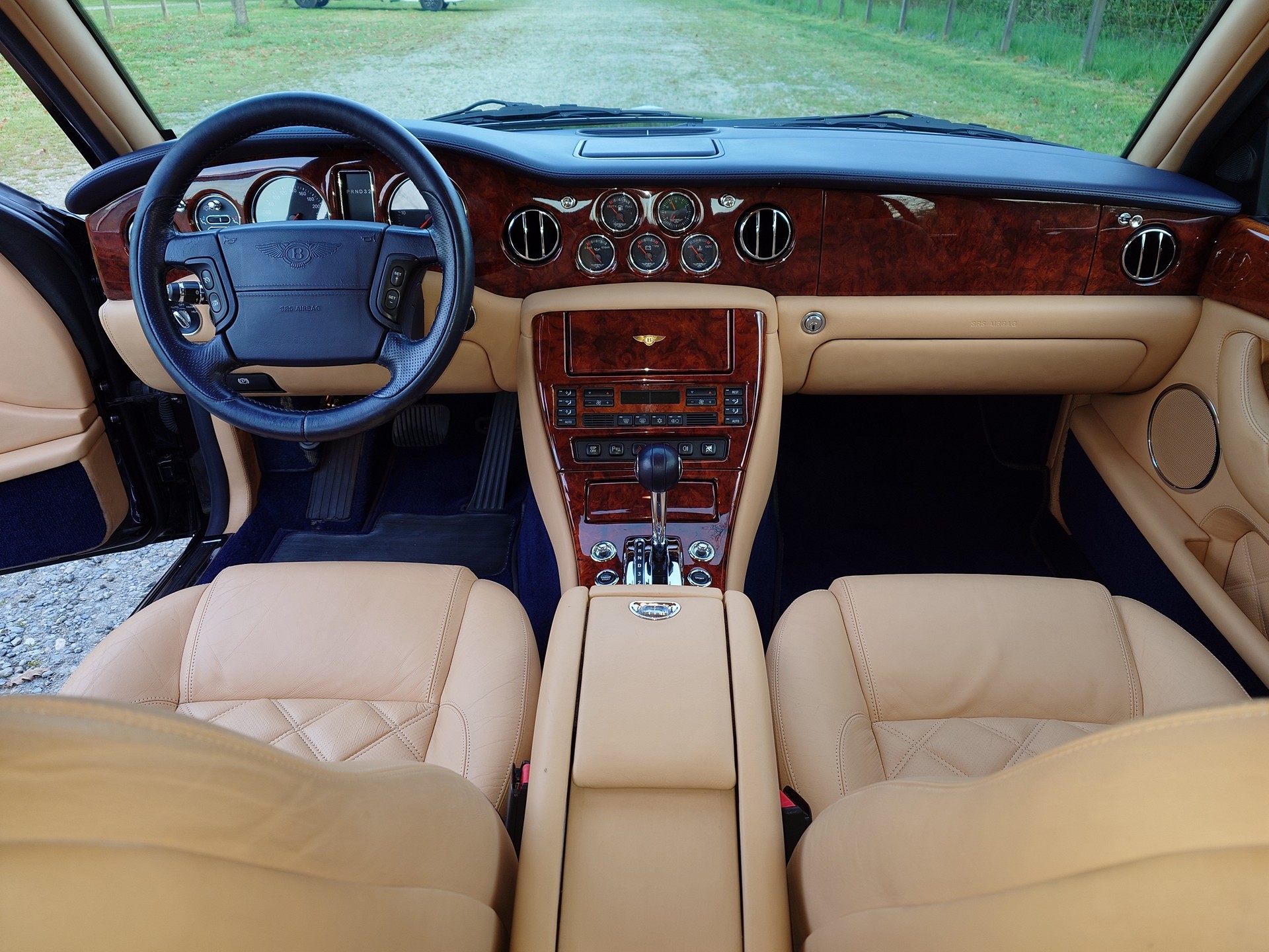 BENTLEY Arnage T-image-11