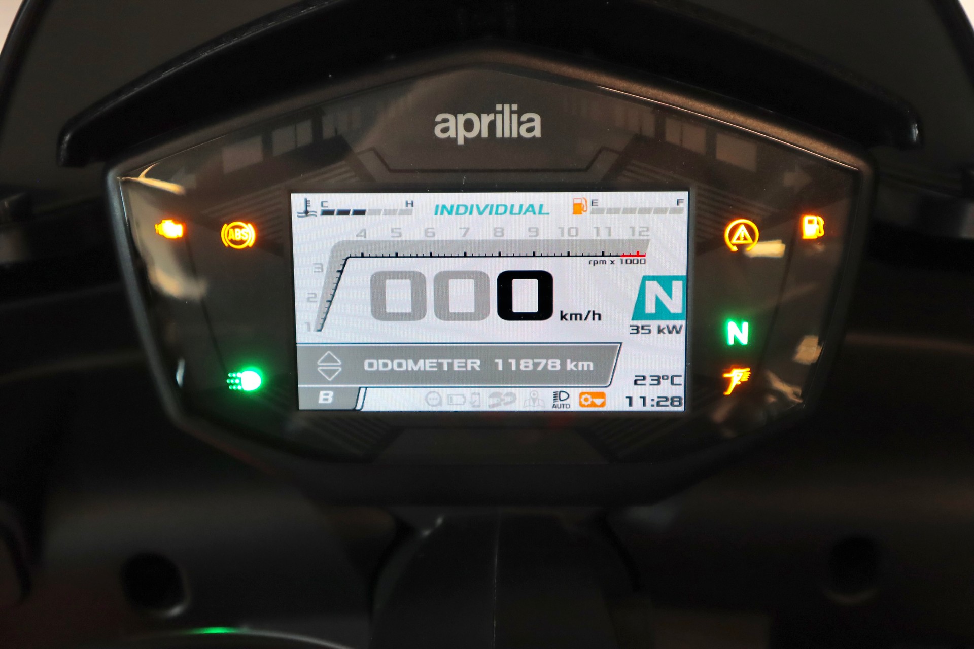 APRILIA Tuono 660 (A2-35kw)-image-12