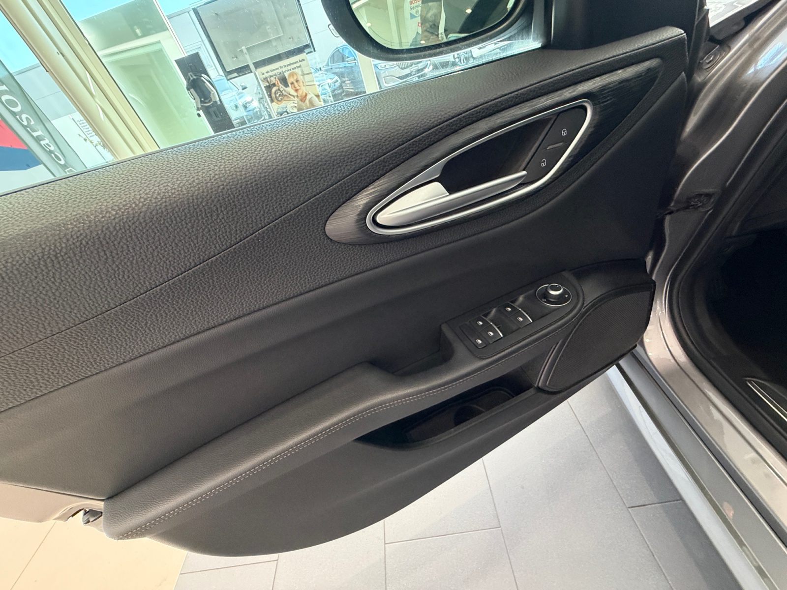 ALFA ROMEO Giulia 2.2 JTDM Business Automatic Q4-image-17