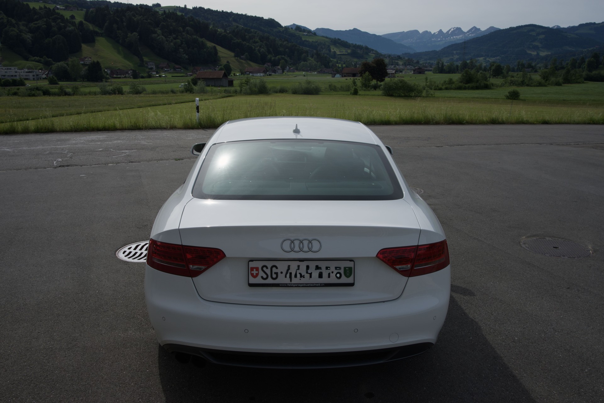 AUDI 2.0 TFSI quattro-image-5