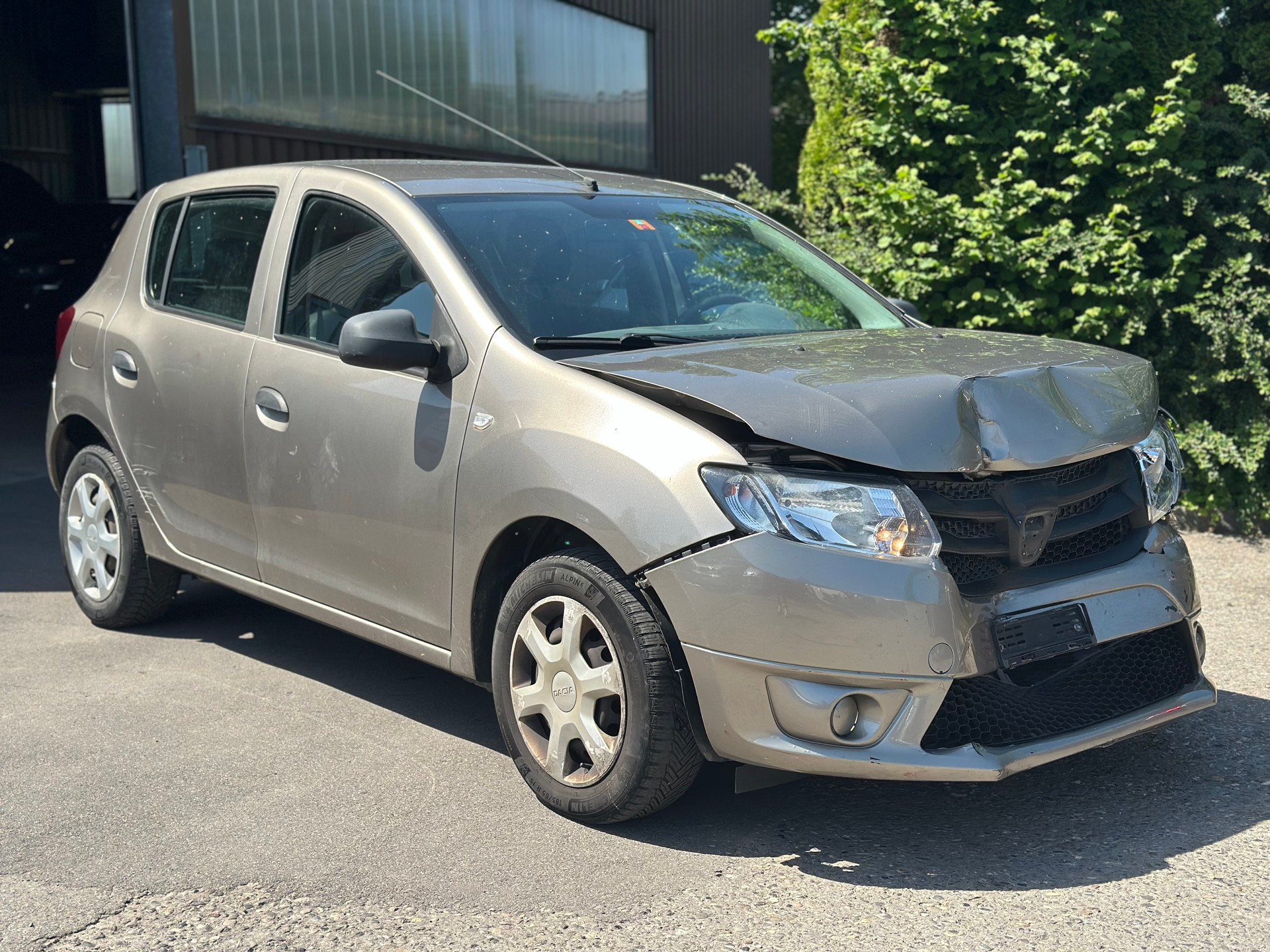 DACIA Sandero Tce 90 Lauréate-image-0