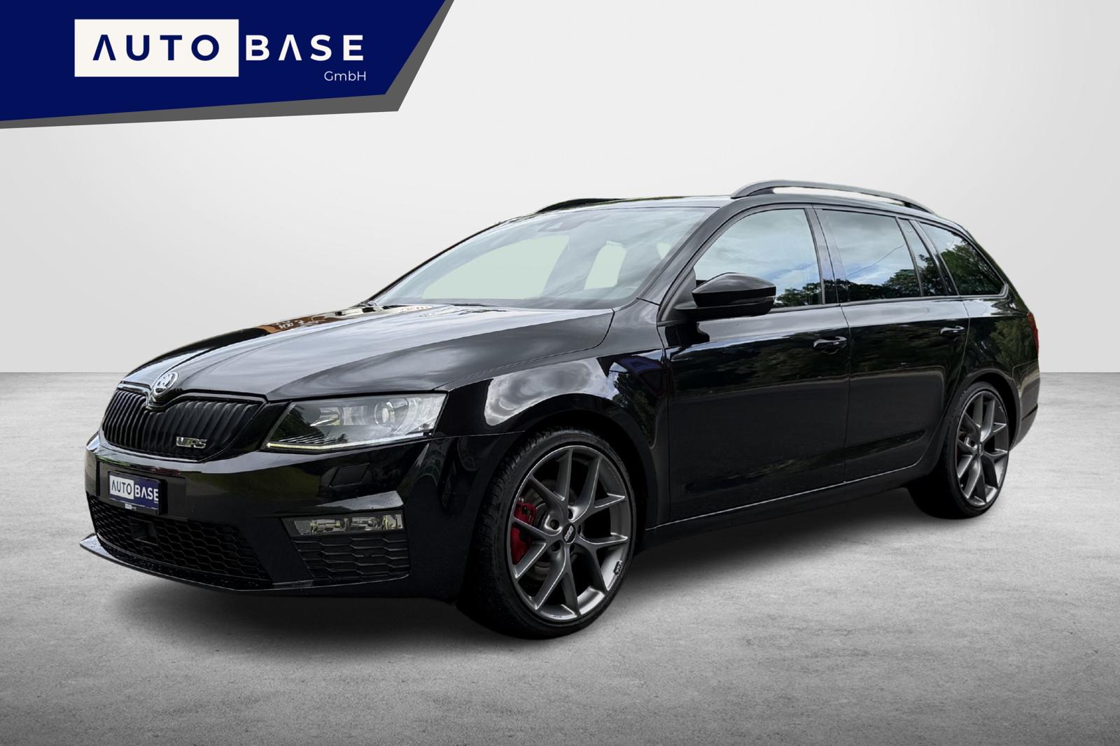 SKODA Octavia Combi 2.0 TDI RS 4x4 DSG * CH Fahrzeug *-image-0